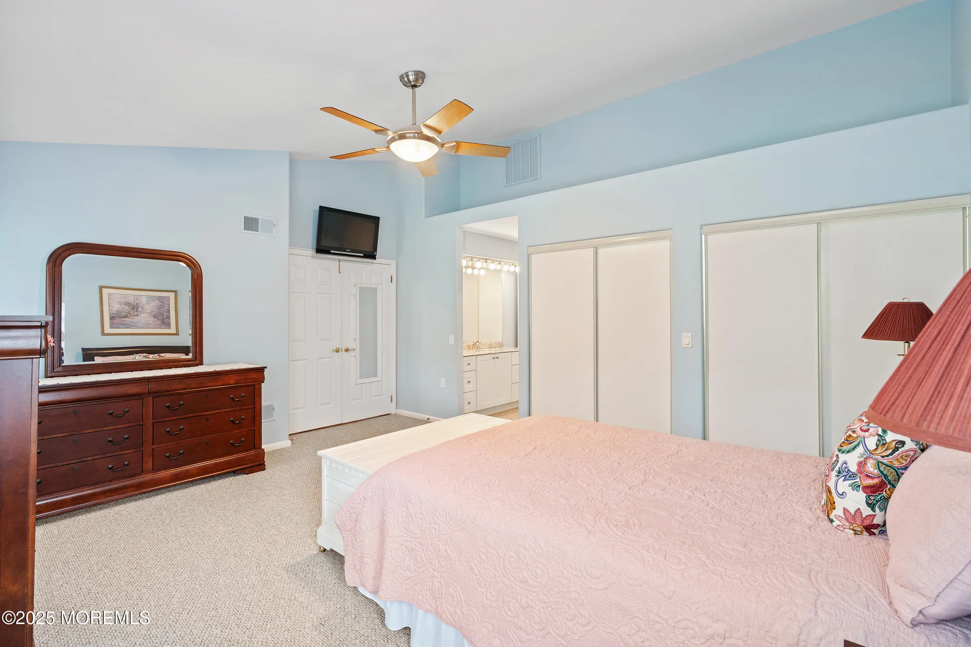 Property Slideshow image 19 of 40 | 1136b thornbury ln, Manchester, NJ, 08759