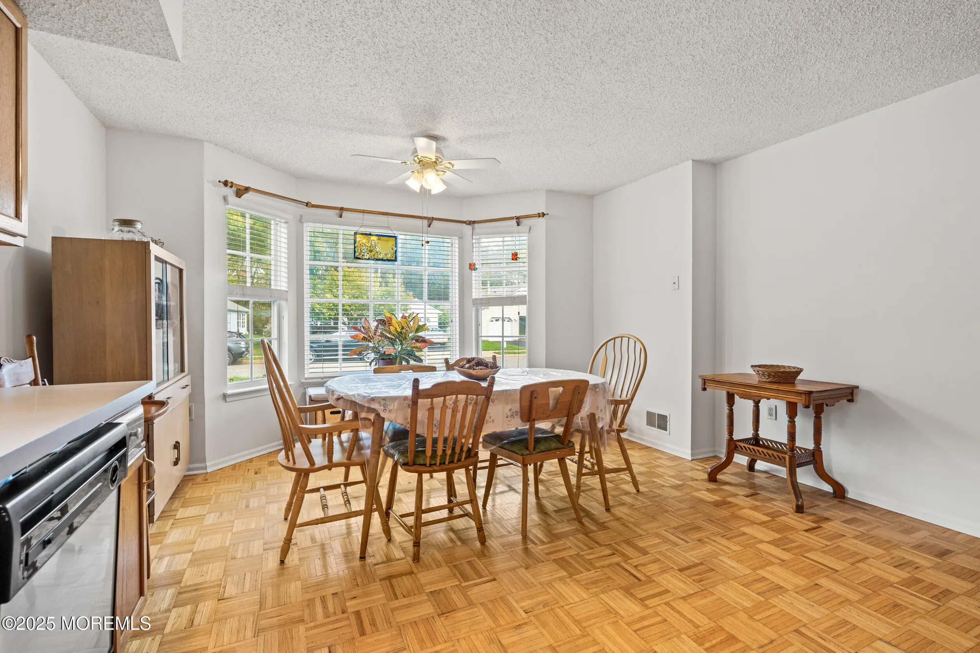 Property Slideshow image 7 of 21 | 65 sleepy hollow dr, Brick, NJ, 08724