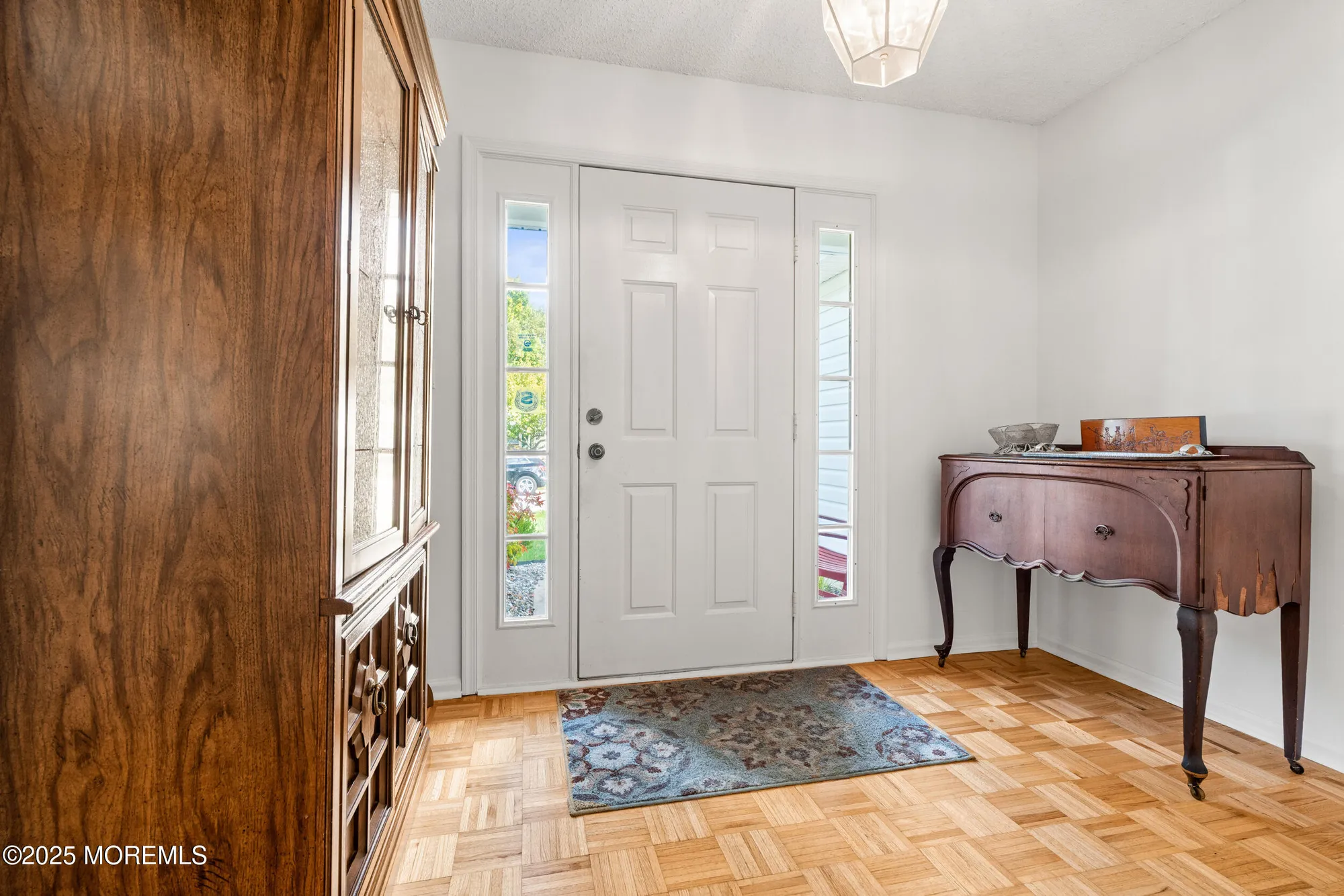 Property Slideshow image 4 of 21 | 65 sleepy hollow dr, Brick, NJ, 08724