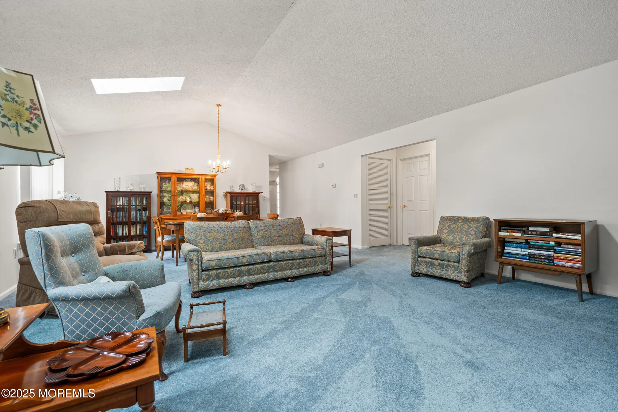 Property Slideshow image 11 of 21 | 65 sleepy hollow dr, Brick, NJ, 08724