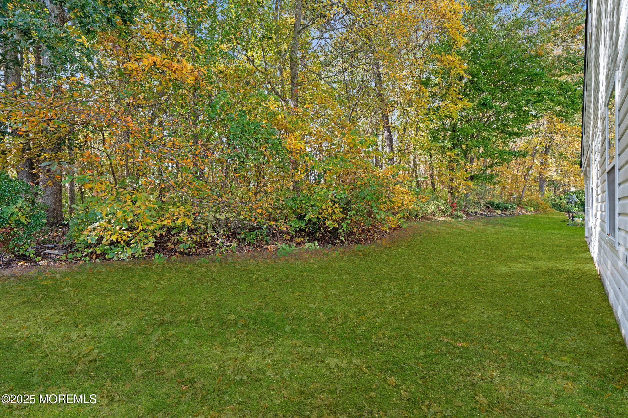Property Slideshow image 19 of 21 | 65 sleepy hollow dr, Brick, NJ, 08724