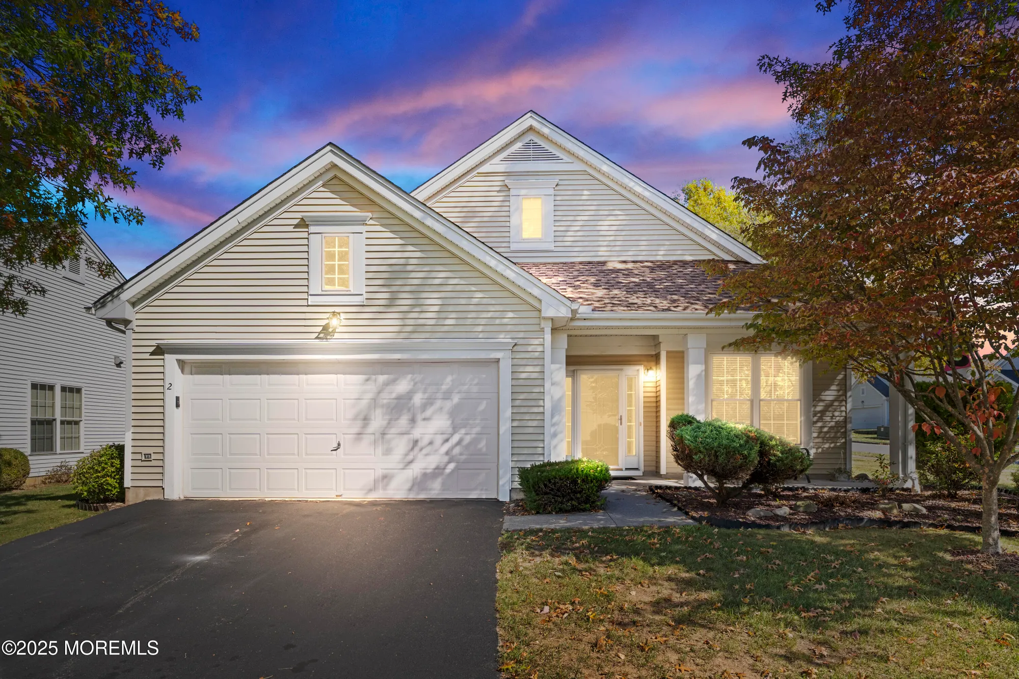 Property Slideshow image 3 of 46 | 2 stafford ln, Belvidere, NJ, 07823