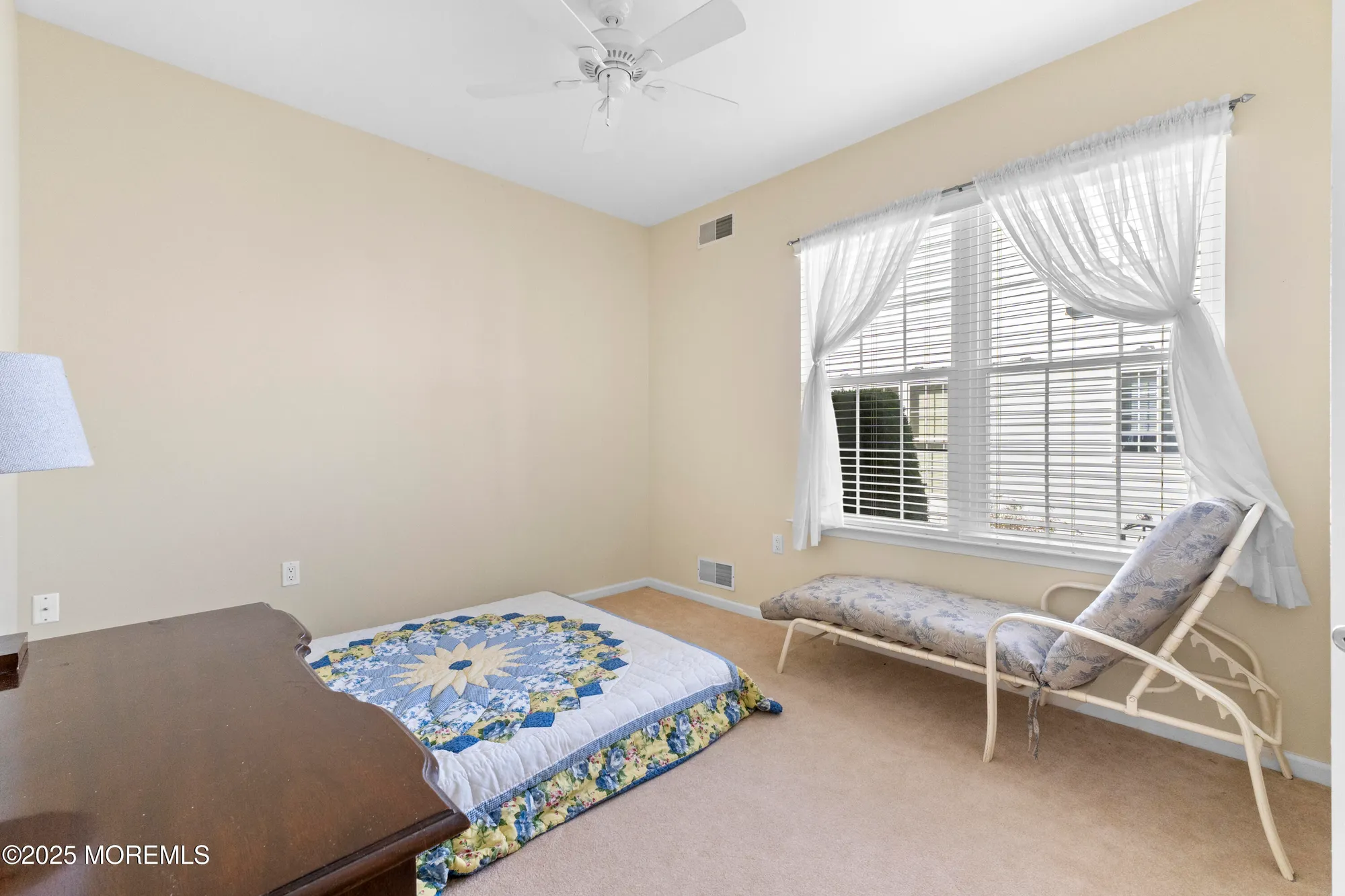 Property Slideshow image 14 of 46 | 2 stafford ln, Belvidere, NJ, 07823