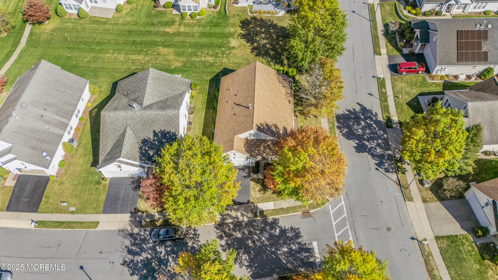 Property Slideshow image 17 of 46 | 2 stafford ln, Belvidere, NJ, 07823