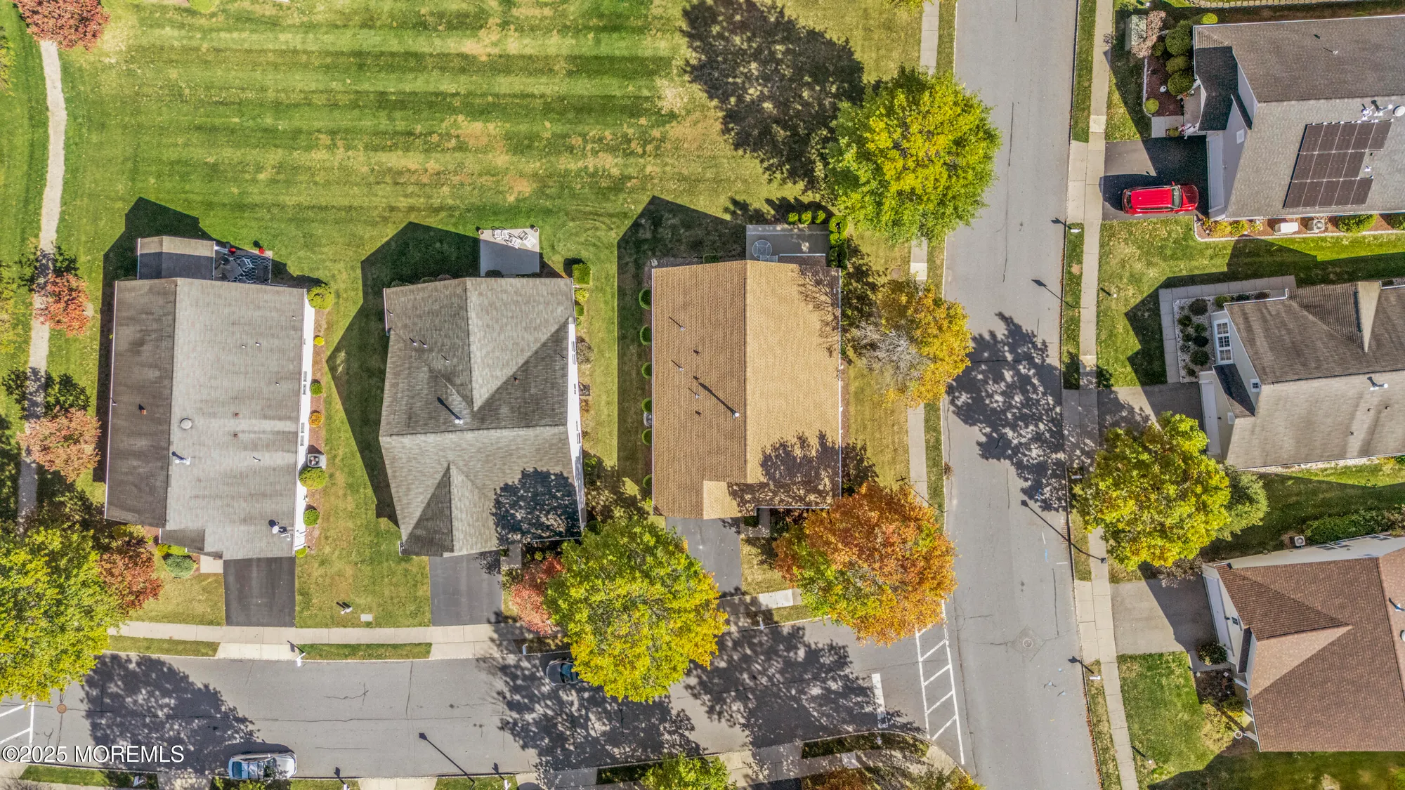 Property Slideshow image 20 of 46 | 2 stafford ln, Belvidere, NJ, 07823