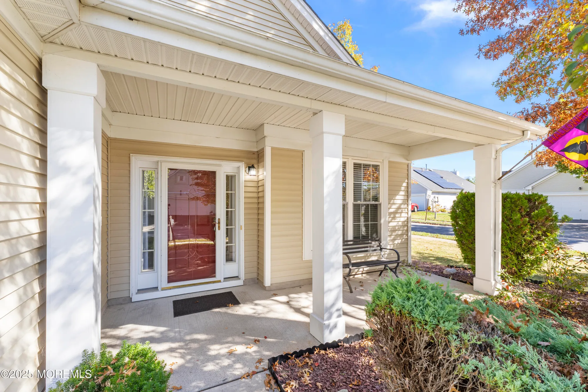 Property Slideshow image 4 of 46 | 2 stafford ln, Belvidere, NJ, 07823