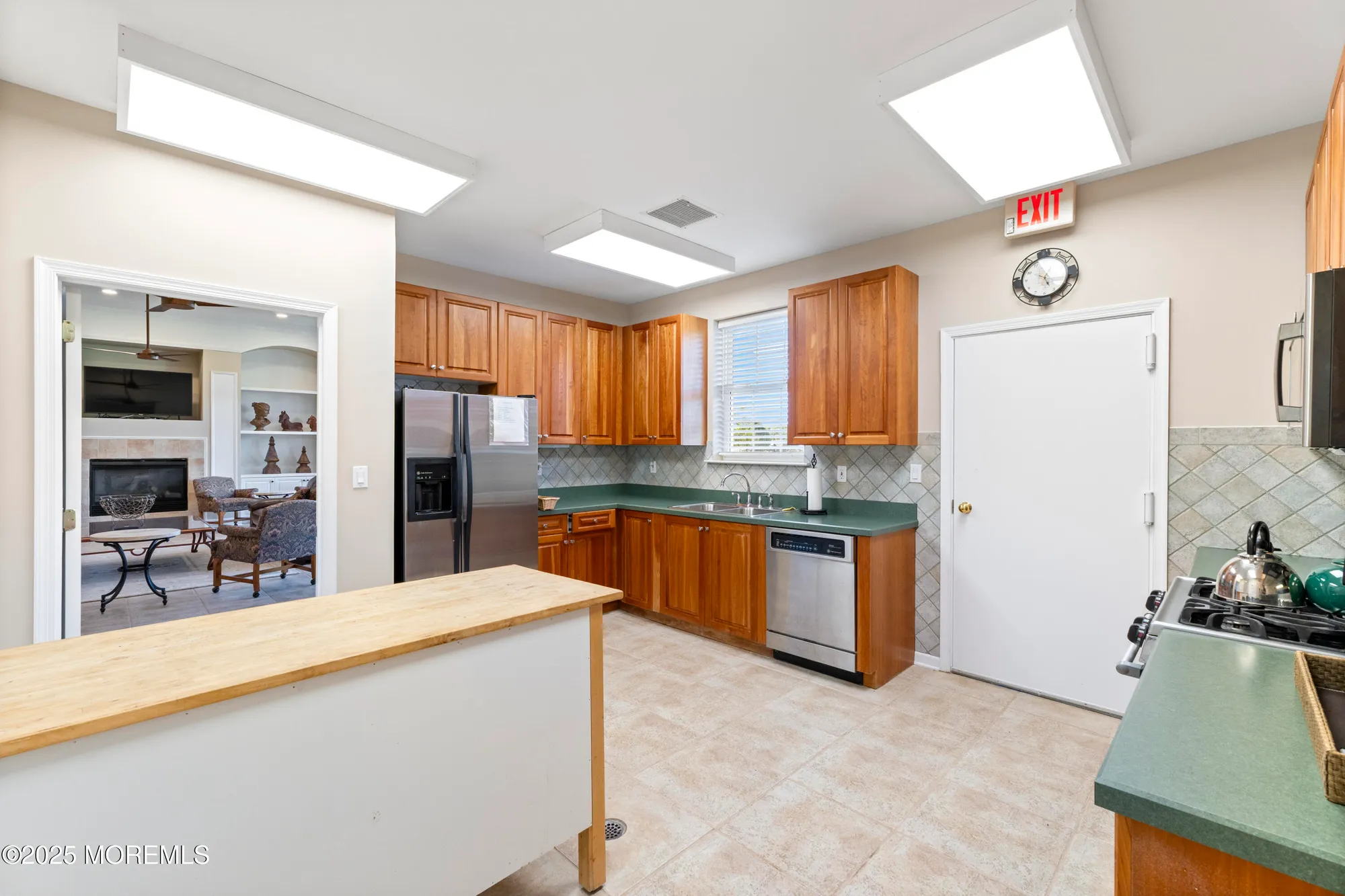 Property Slideshow image 27 of 46 | 2 stafford ln, Belvidere, NJ, 07823