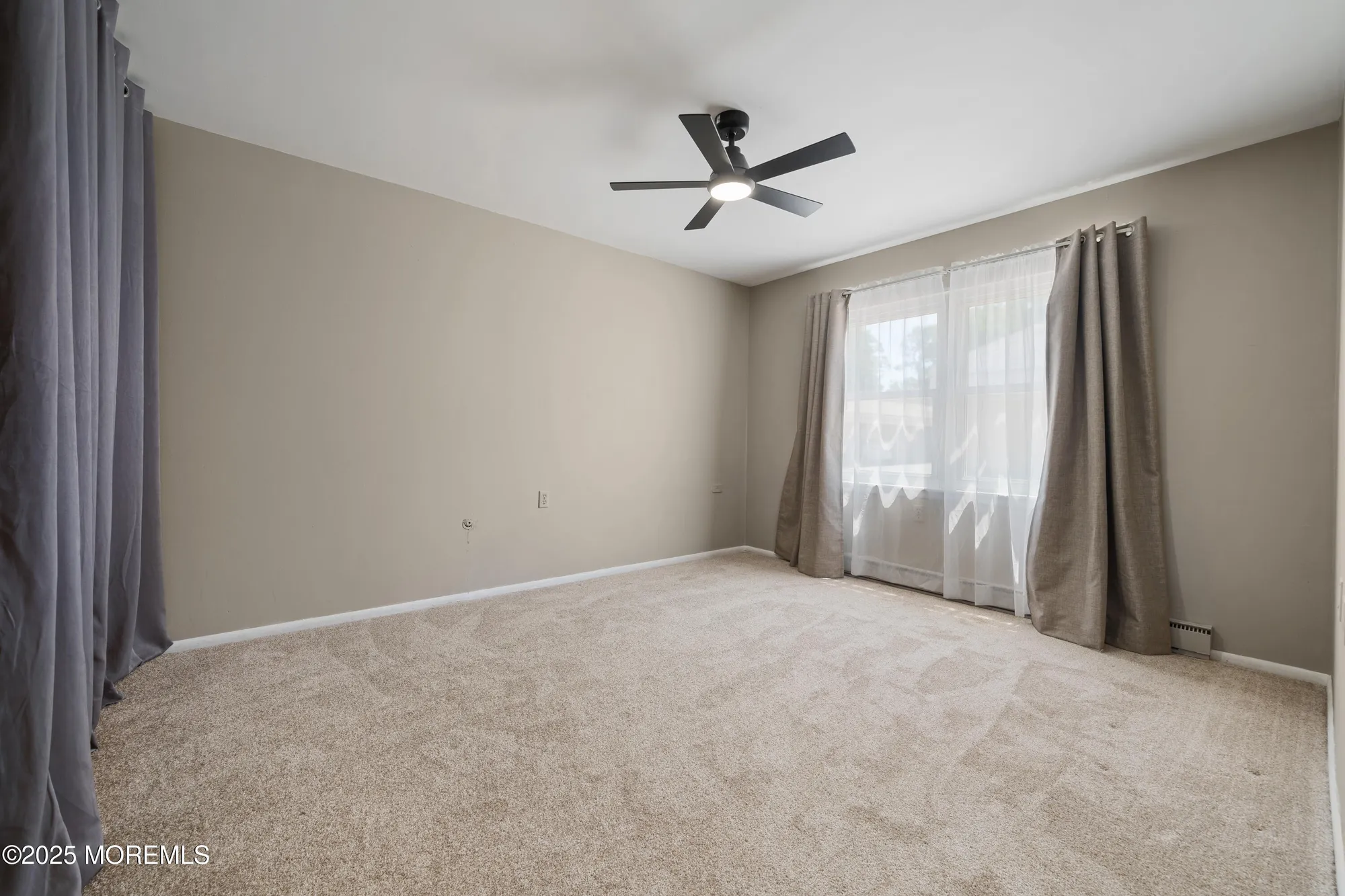 Property Slideshow image 11 of 29 | 39 cambridge ct e, Lakewood, NJ, 08701