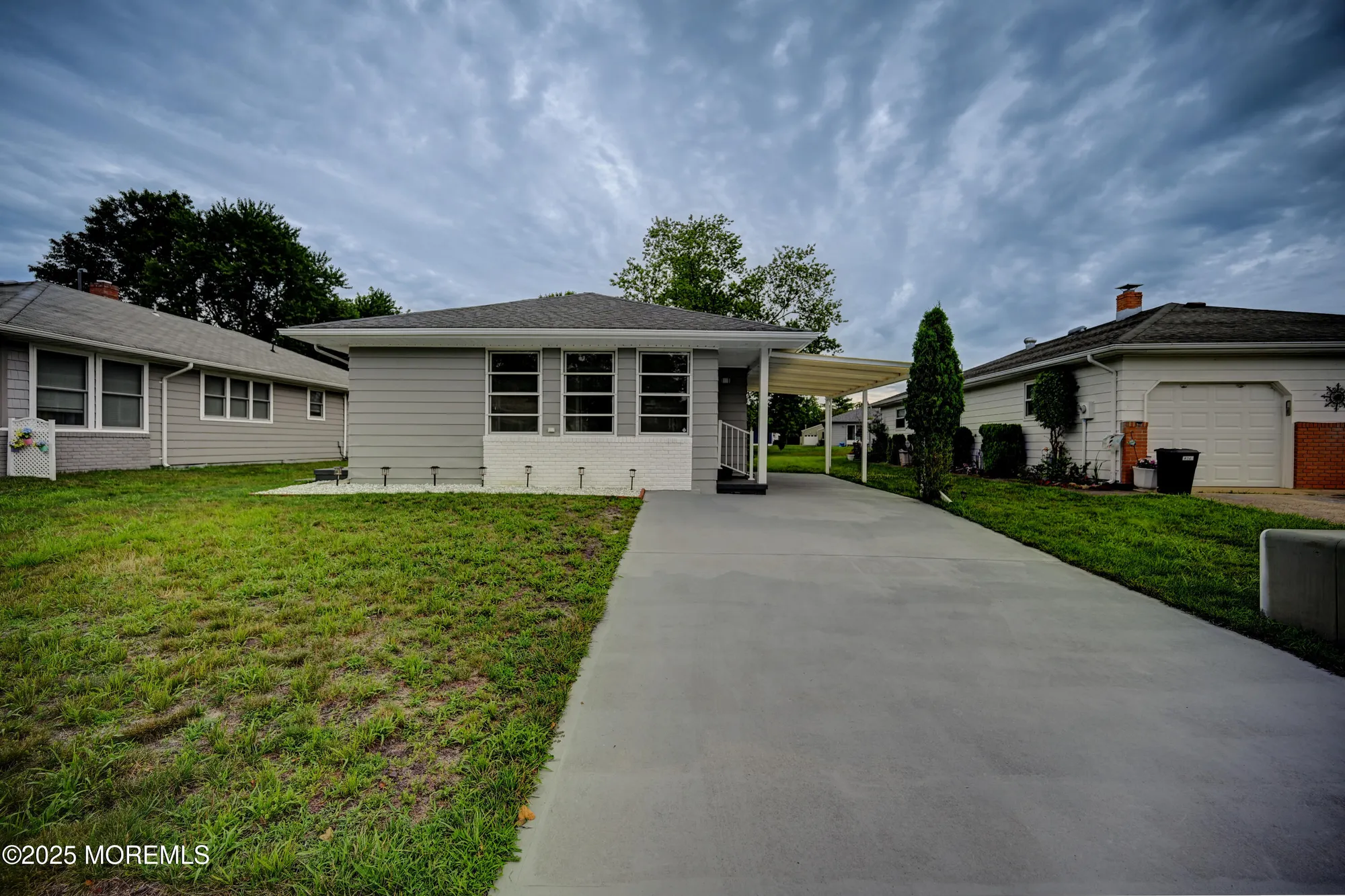 Property Slideshow image 2 of 36 | 234 charlotteville dr, Toms River, NJ, 08757