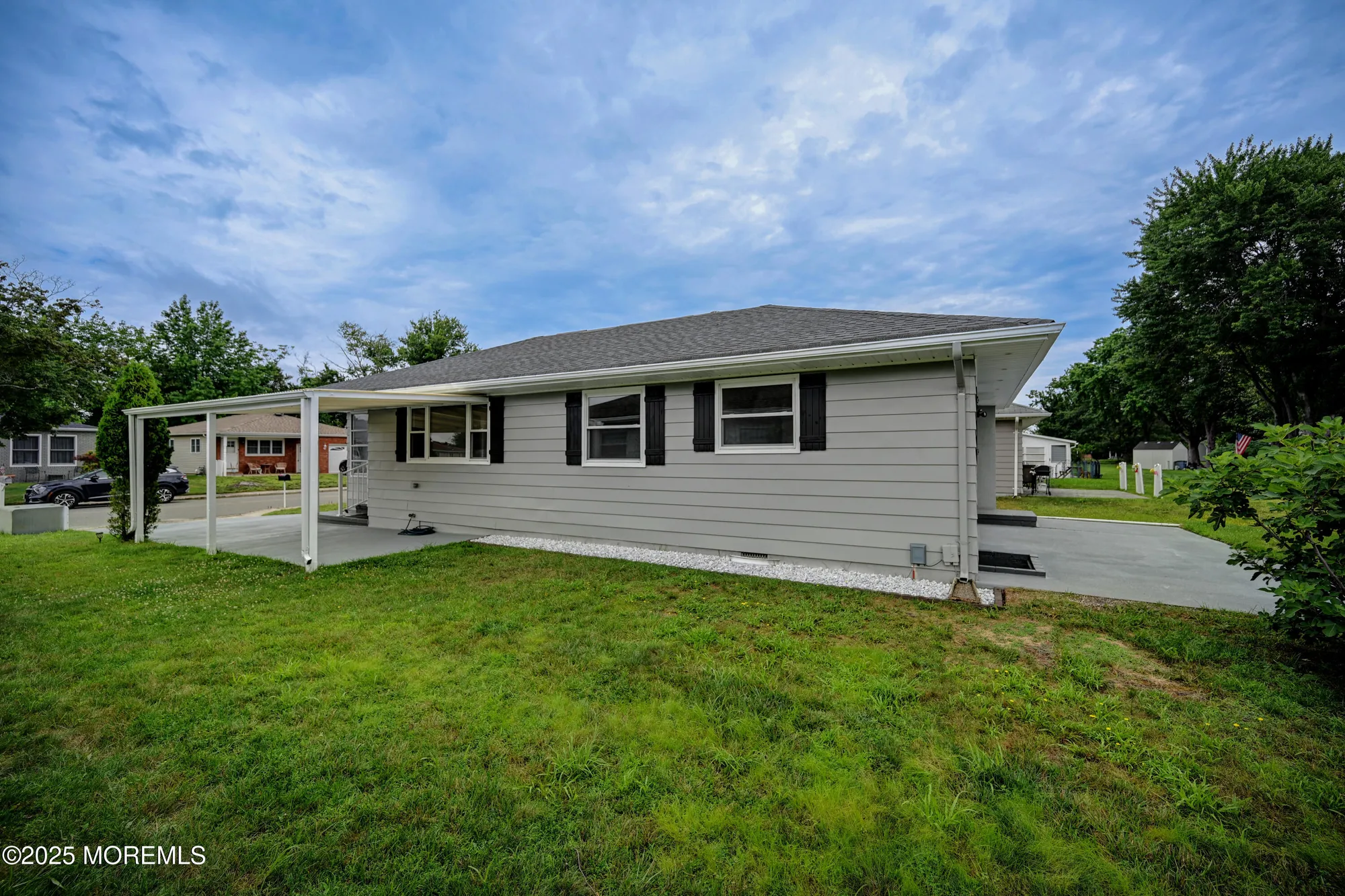 Property Slideshow image 6 of 36 | 234 charlotteville dr, Toms River, NJ, 08757