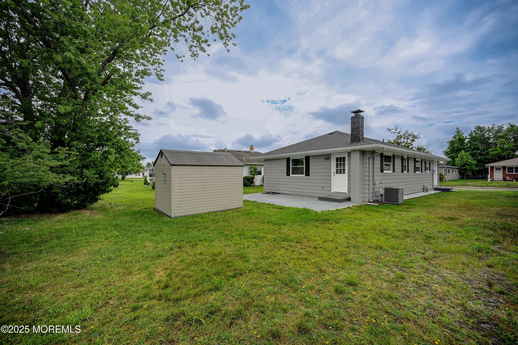 Property Slideshow image 7 of 36 | 234 charlotteville dr, Toms River, NJ, 08757