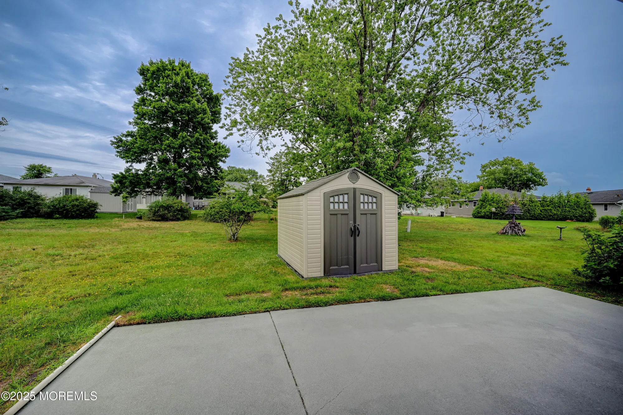 Property Slideshow image 9 of 36 | 234 charlotteville dr, Toms River, NJ, 08757