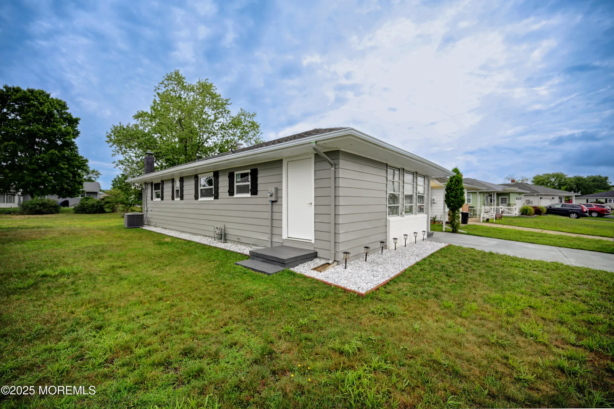 Property Slideshow image 14 of 36 | 234 charlotteville dr, Toms River, NJ, 08757