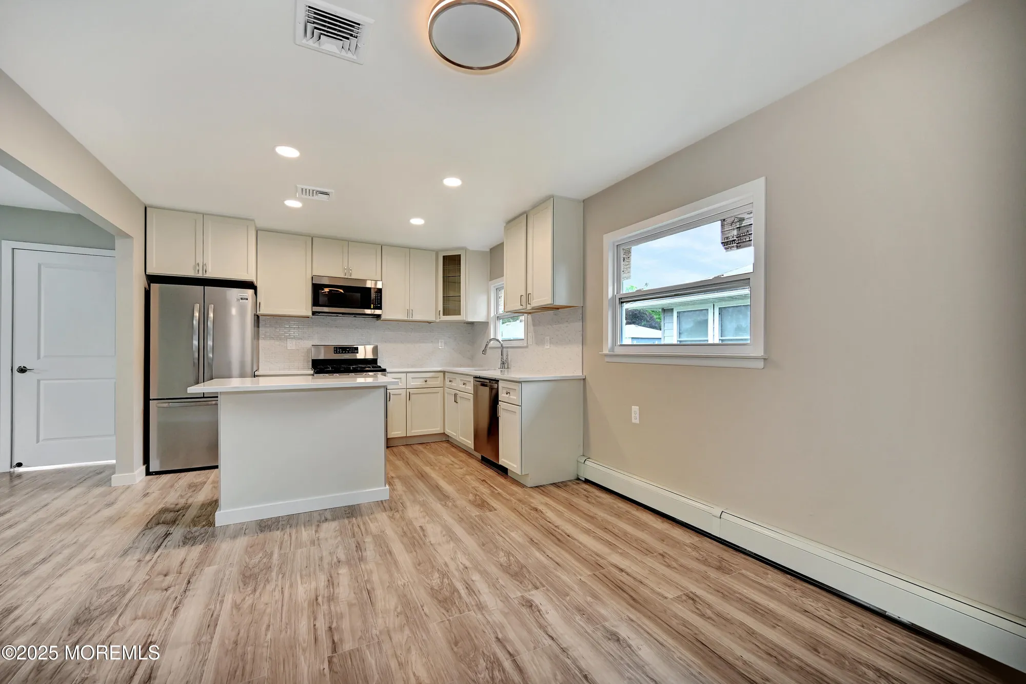 Property Slideshow image 25 of 36 | 234 charlotteville dr, Toms River, NJ, 08757