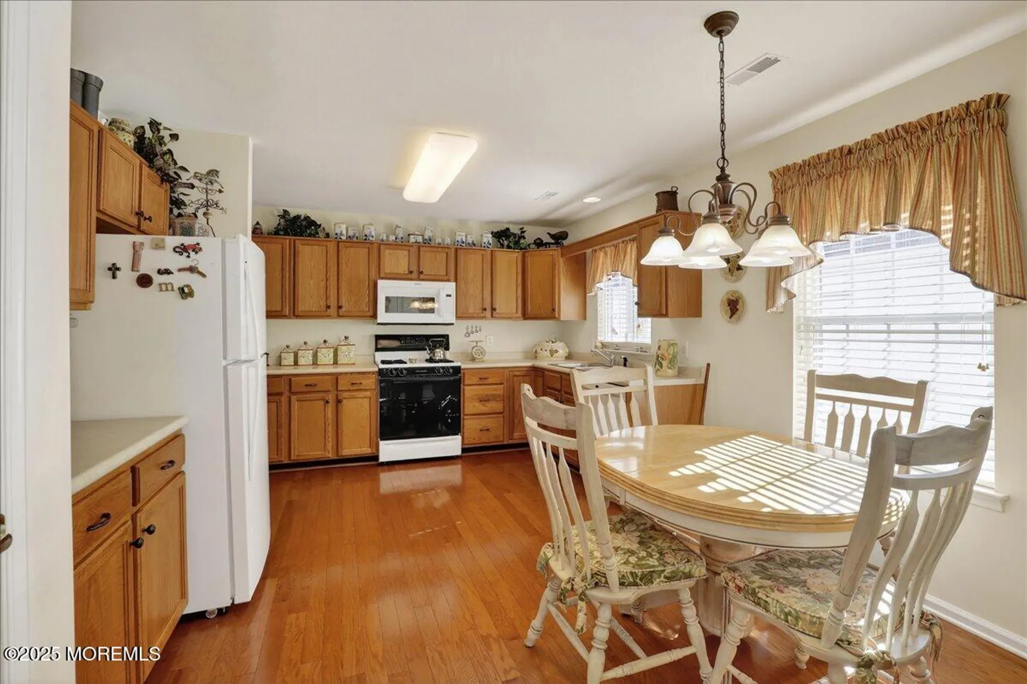 Property Slideshow image 11 of 46 | 54 merion ln, Jackson, NJ, 08527