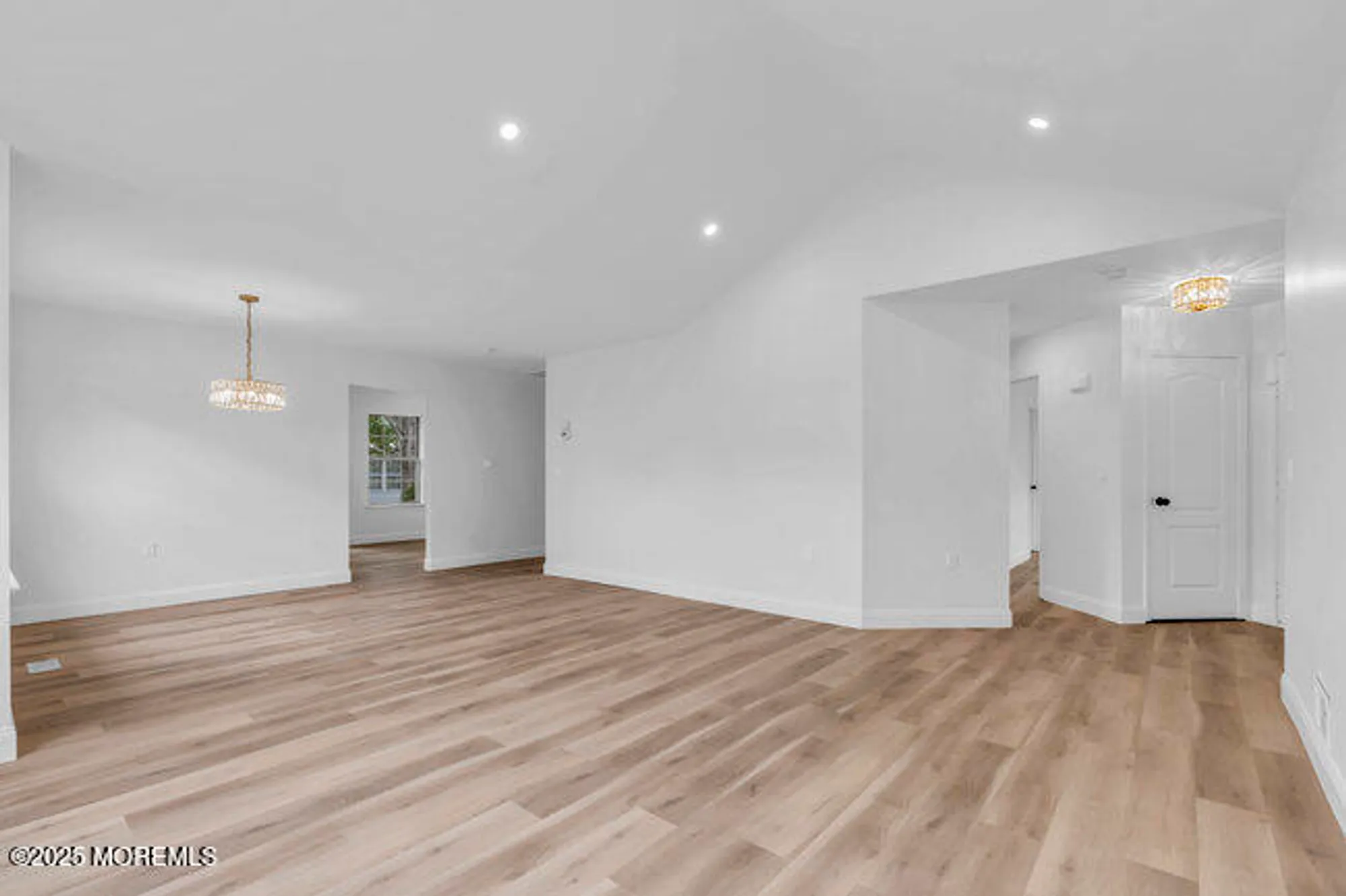 Property Slideshow image 5 of 19 | 11 sedgwick sq, Jackson, NJ, 08527