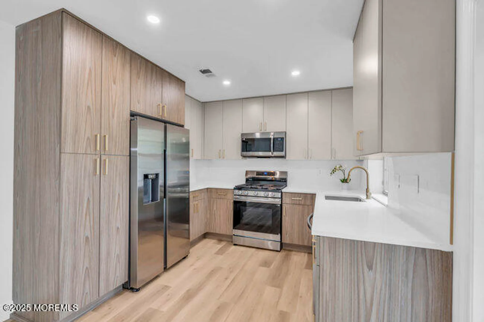 Property Slideshow image 8 of 19 | 11 sedgwick sq, Jackson, NJ, 08527