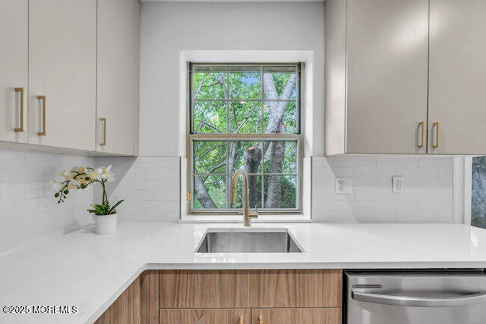 Property Slideshow image 9 of 19 | 11 sedgwick sq, Jackson, NJ, 08527