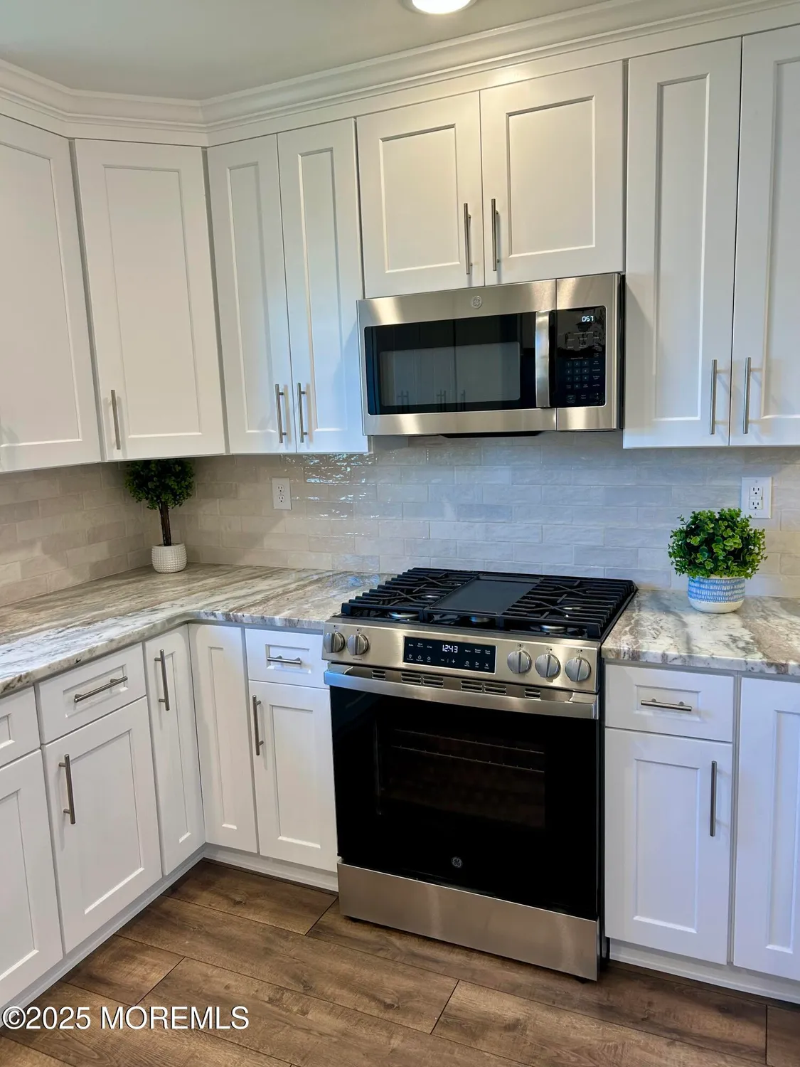 Property Slideshow image 4 of 25 | 199 cabrillo blvd, Toms River, NJ, 08757