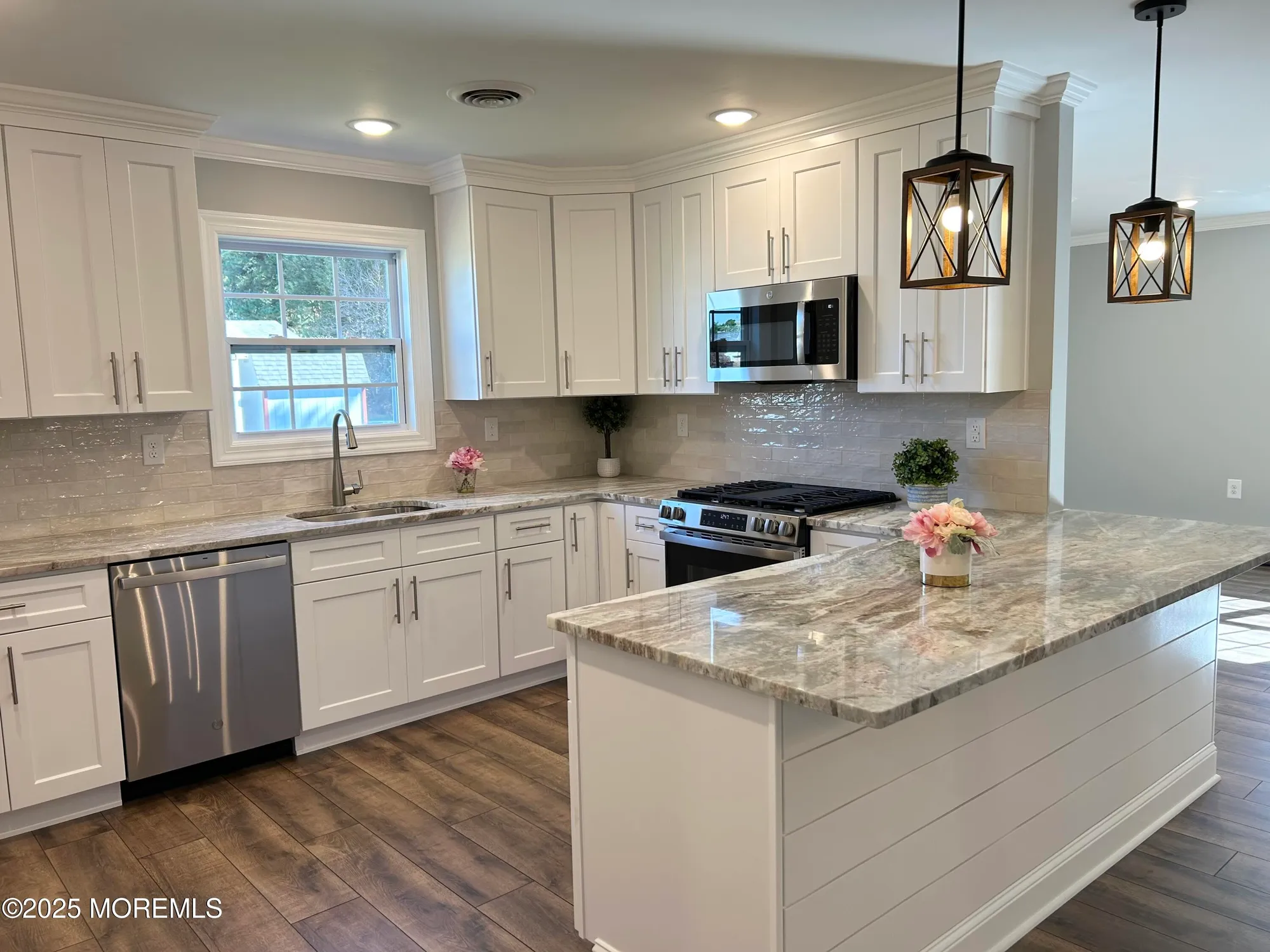 Property Slideshow image 2 of 25 | 199 cabrillo blvd, Toms River, NJ, 08757
