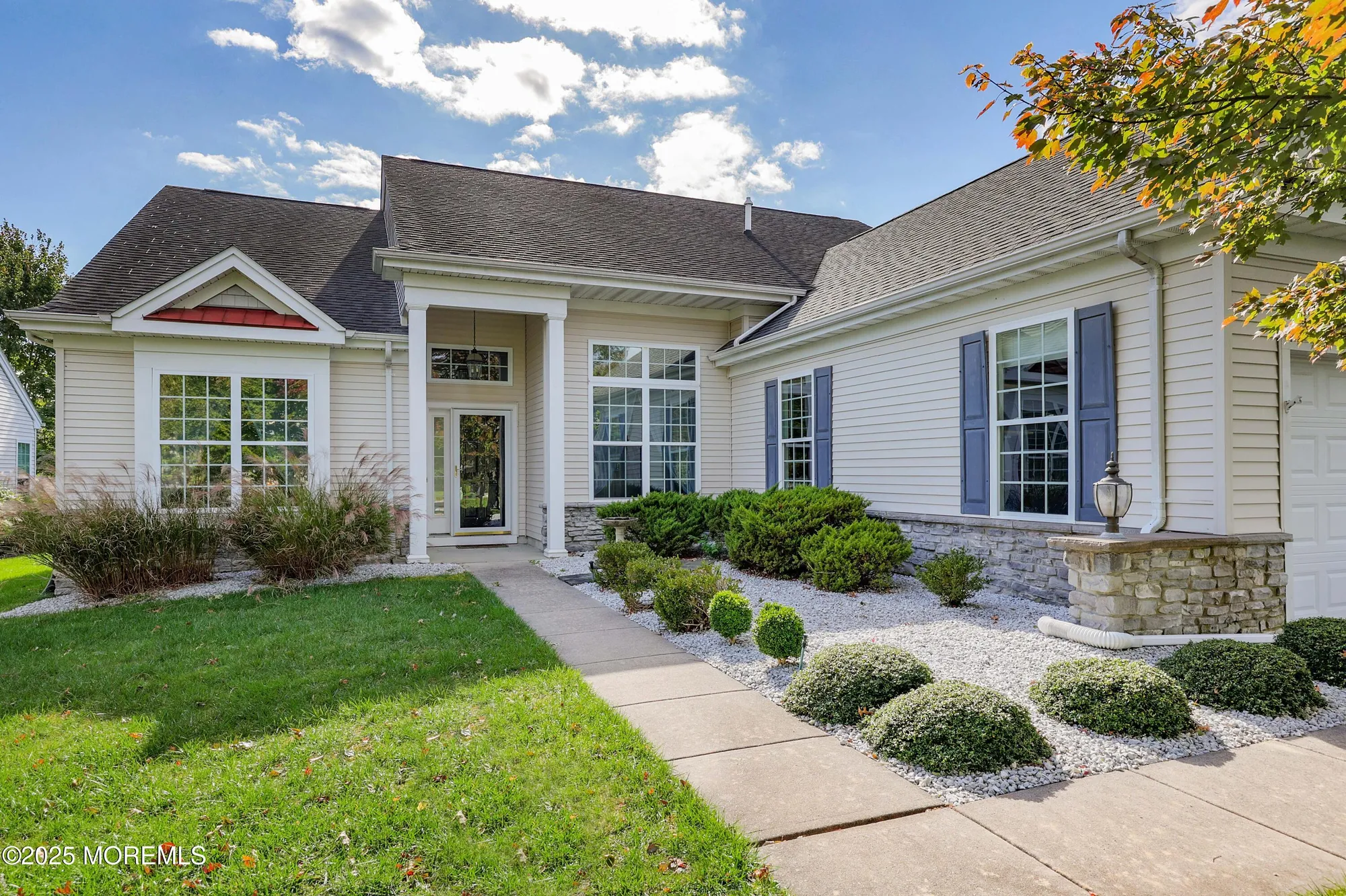 Property Slideshow image 39 of 47 | 28 passage ln, Barnegat, NJ, 08005