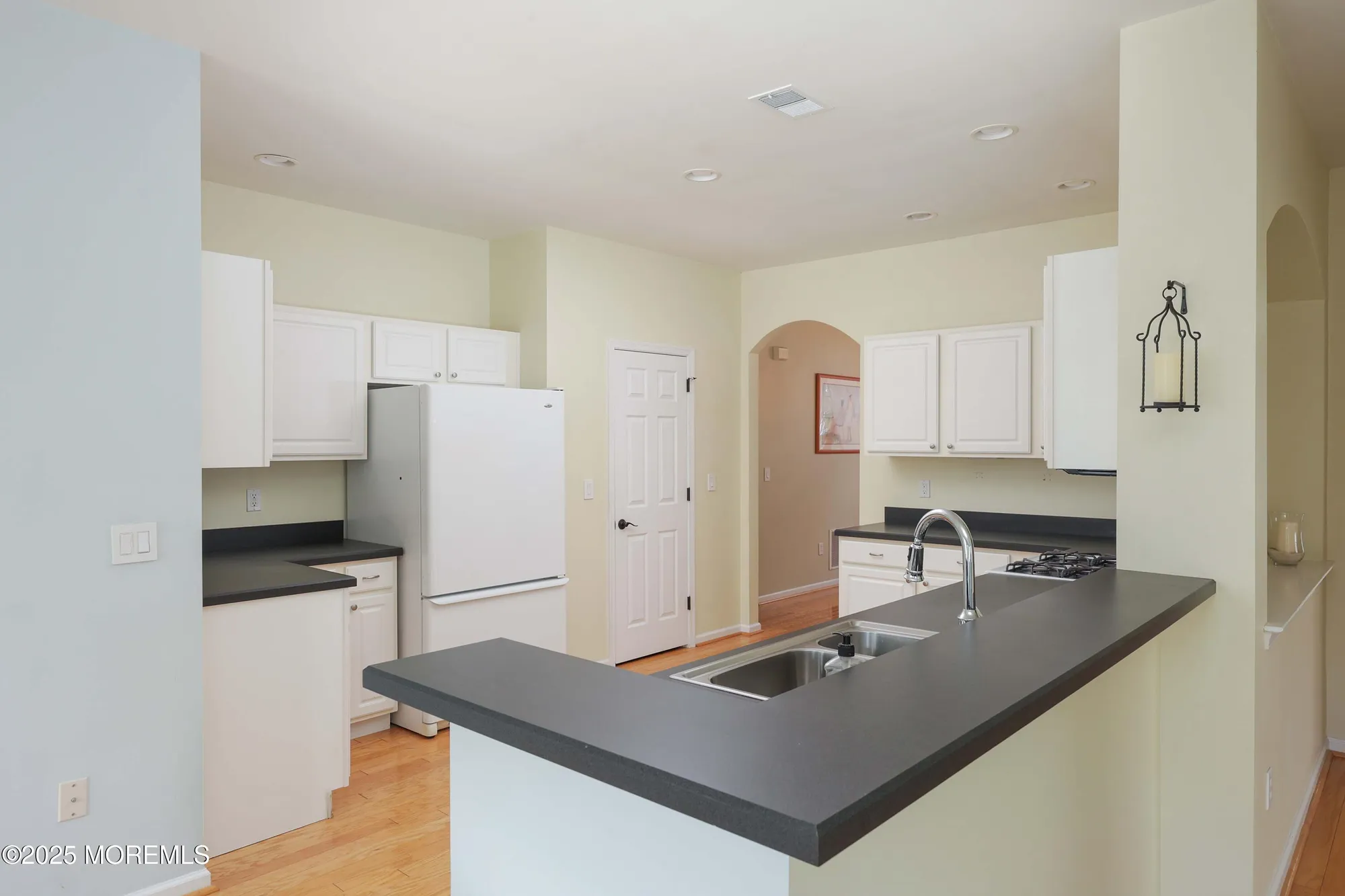 Property Slideshow image 16 of 47 | 28 passage ln, Barnegat, NJ, 08005
