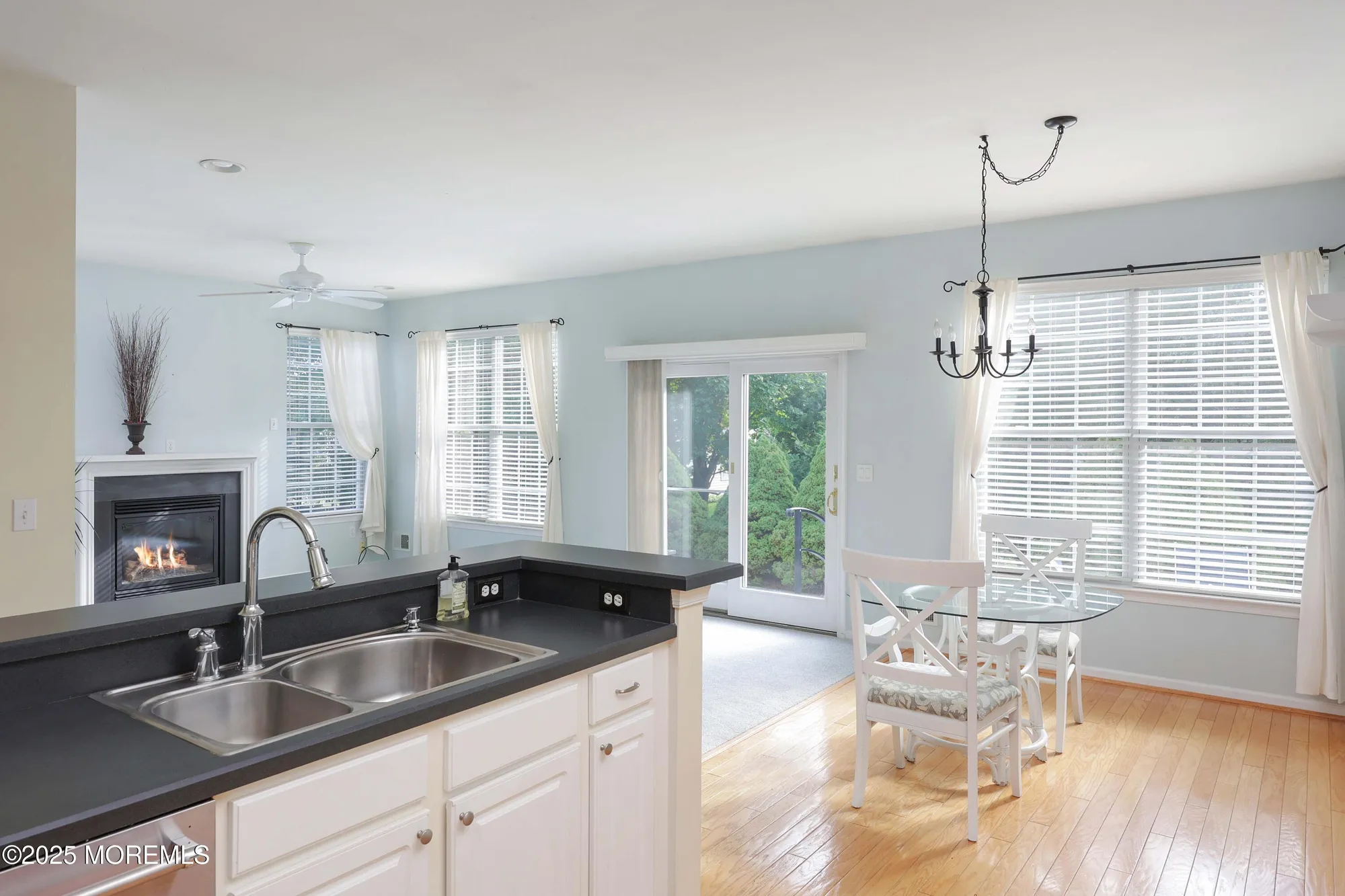 Property Slideshow image 15 of 47 | 28 passage ln, Barnegat, NJ, 08005