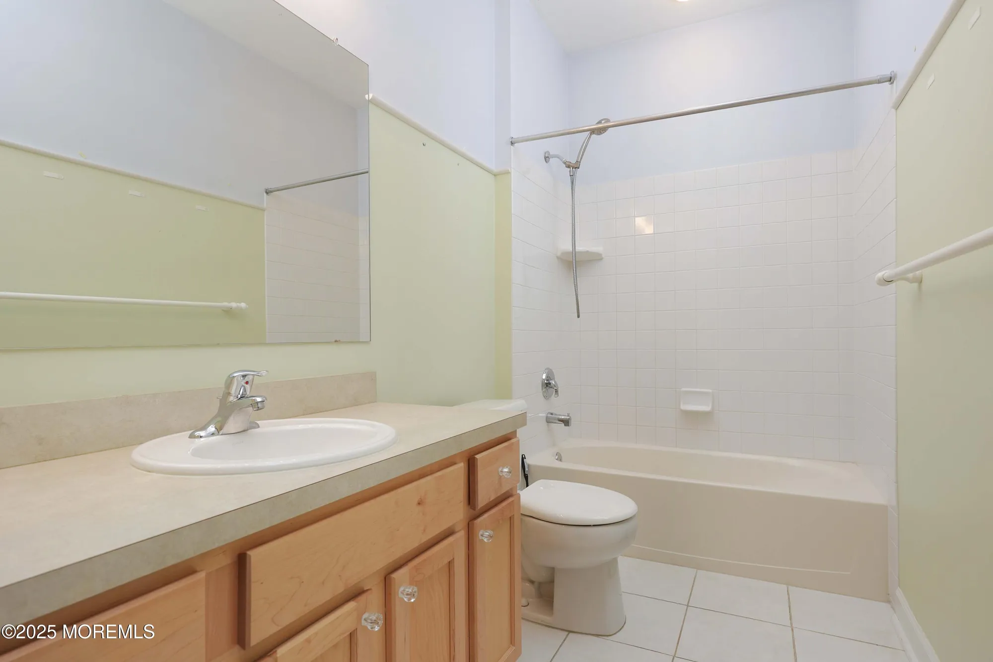 Property Slideshow image 30 of 47 | 28 passage ln, Barnegat, NJ, 08005
