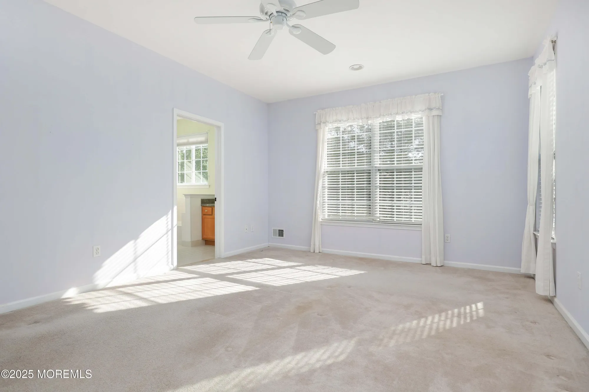 Property Slideshow image 24 of 47 | 28 passage ln, Barnegat, NJ, 08005