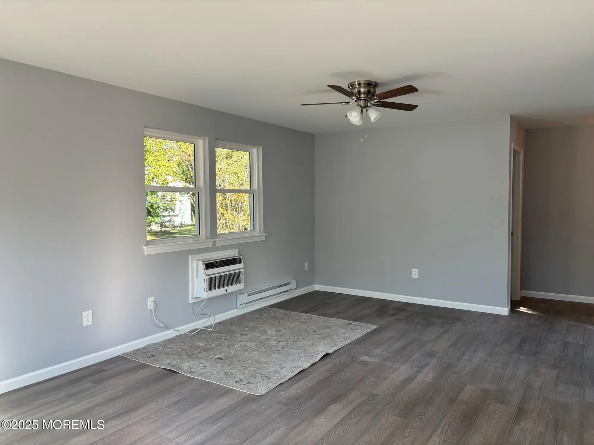 Property Slideshow image 6 of 24 | 137 hudson pkwy a, Whiting, NJ, 08759