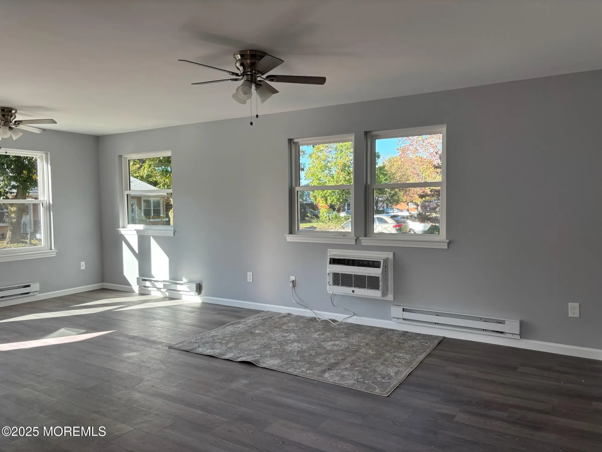 Property Slideshow image 5 of 24 | 137 hudson pkwy a, Whiting, NJ, 08759