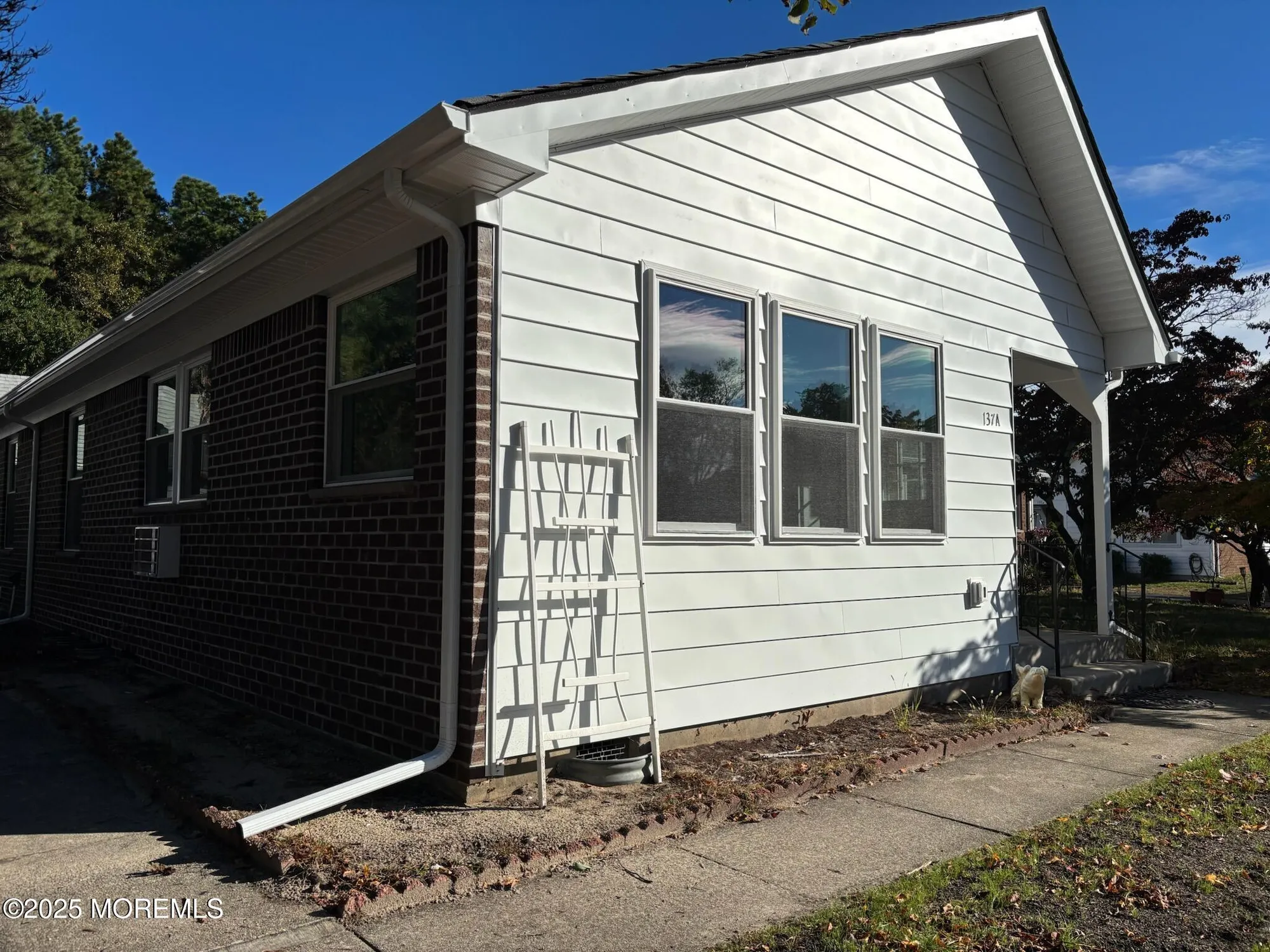 Property Slideshow image 2 of 24 | 137 hudson pkwy a, Whiting, NJ, 08759