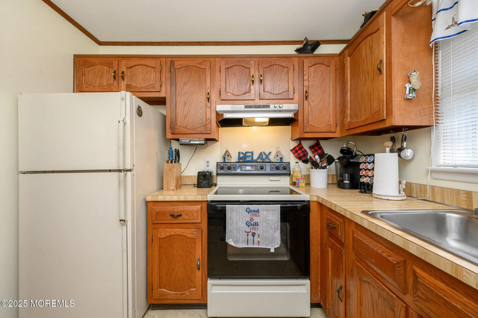 Property Slideshow image 14 of 23 | 38 cranberry rd, Manahawkin, NJ, 08050