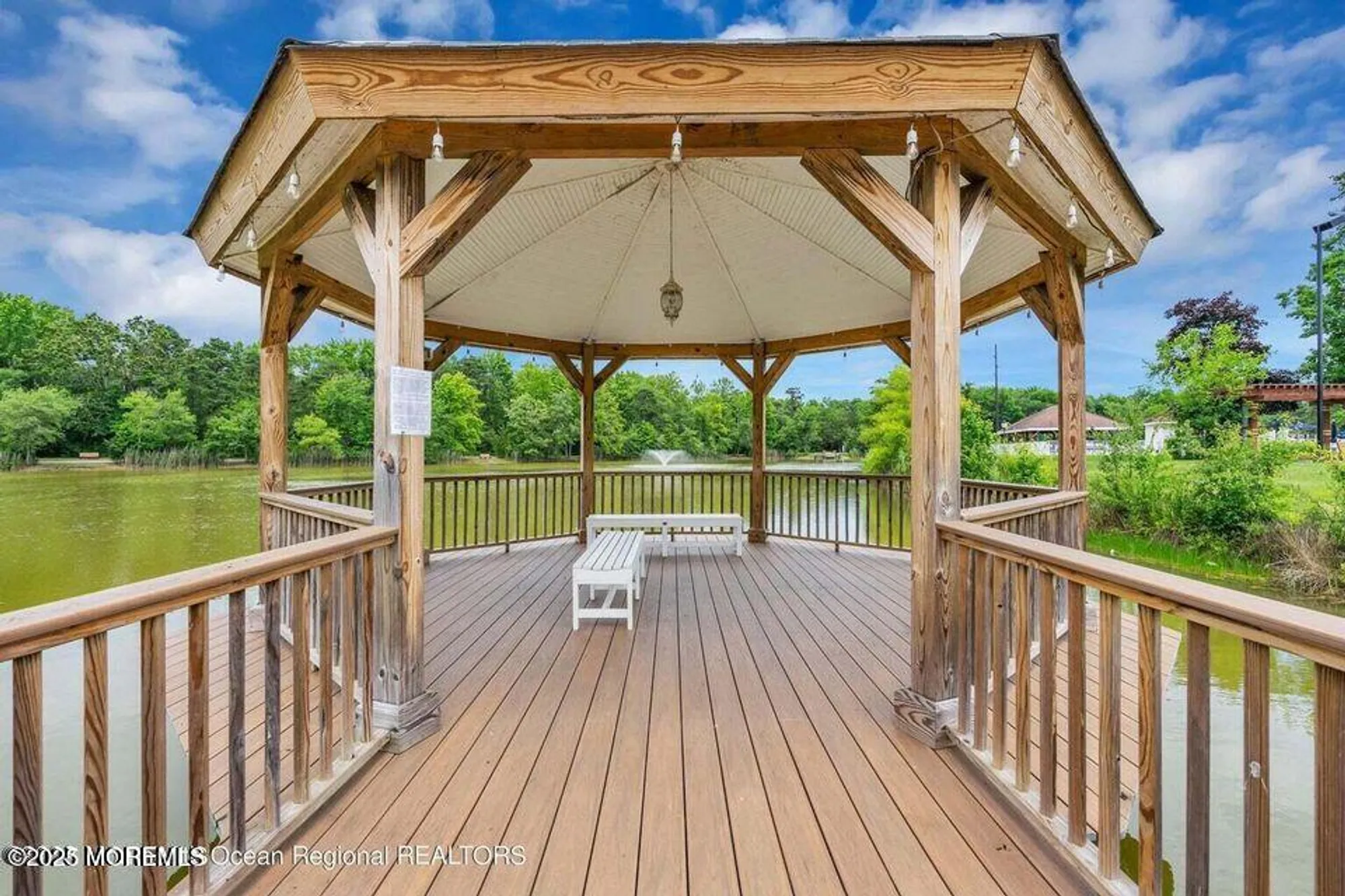 Property Slideshow image 15 of 20 | 10 woodstock ln, Manchester, NJ, 08759