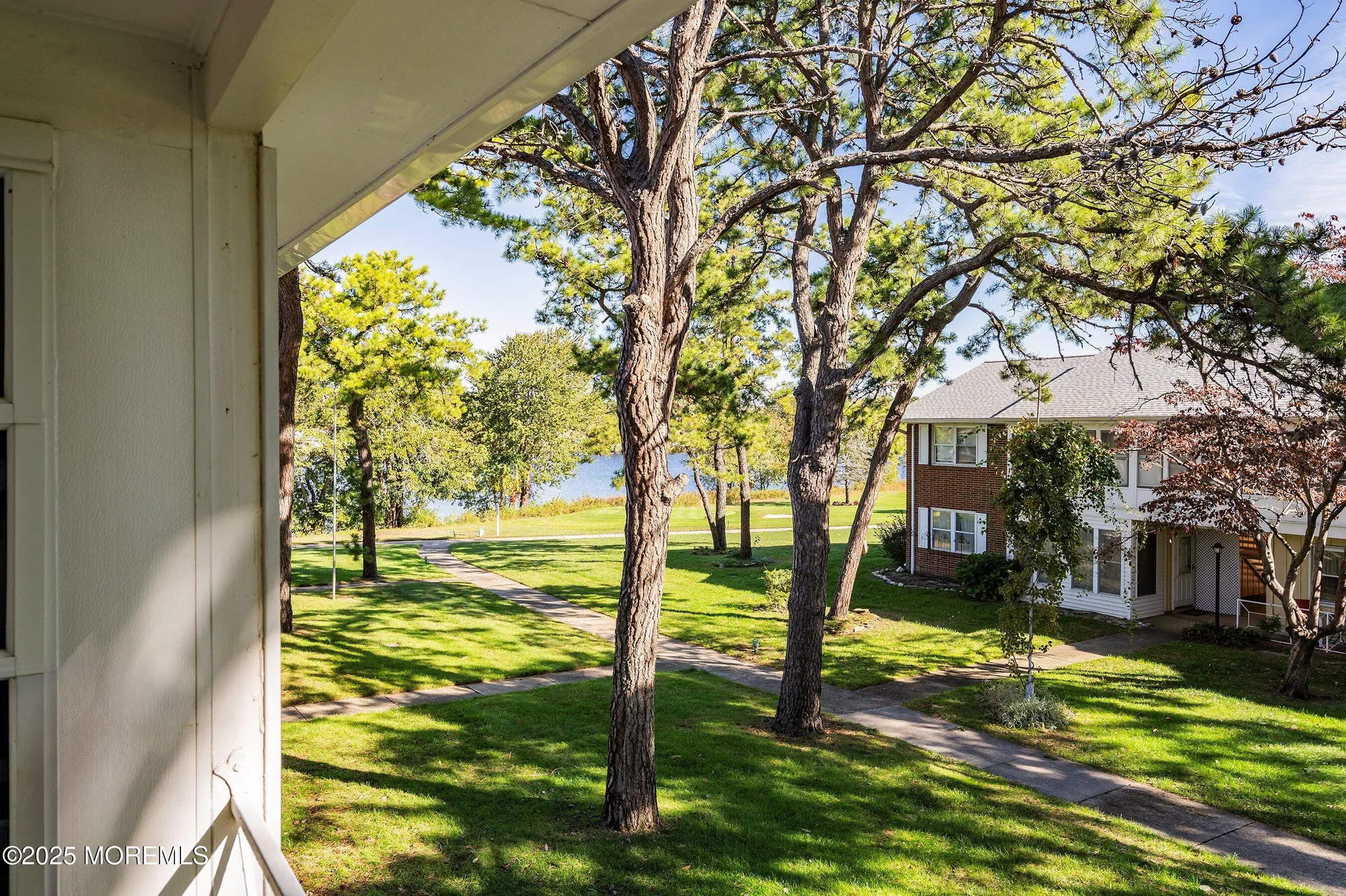 Property Slideshow image 14 of 29 | 44g cambridge ct # 2007, Lakewood, NJ, 08701