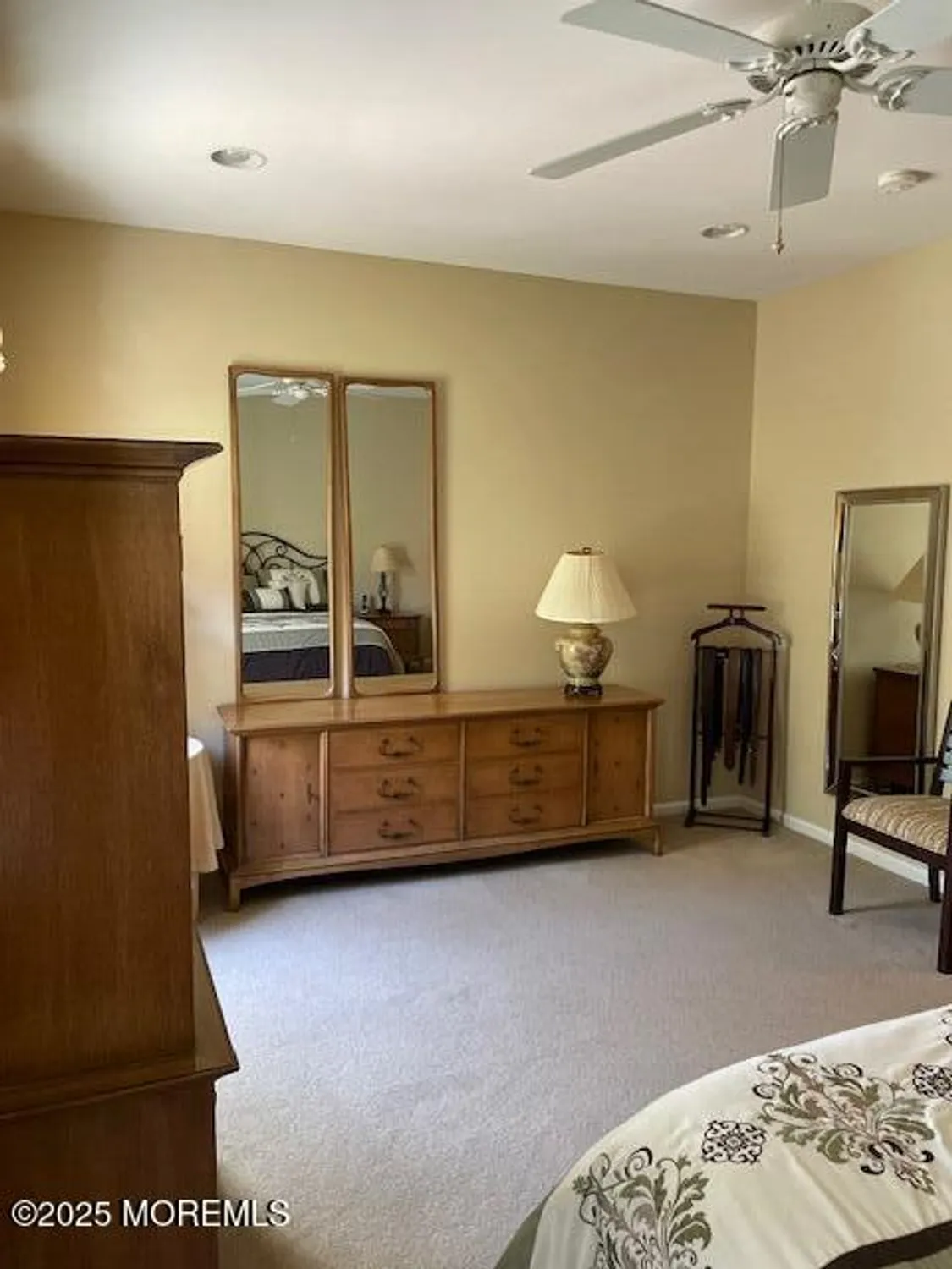 Property Slideshow image 8 of 13 | 14 cromwell ln, Jackson, NJ, 08527