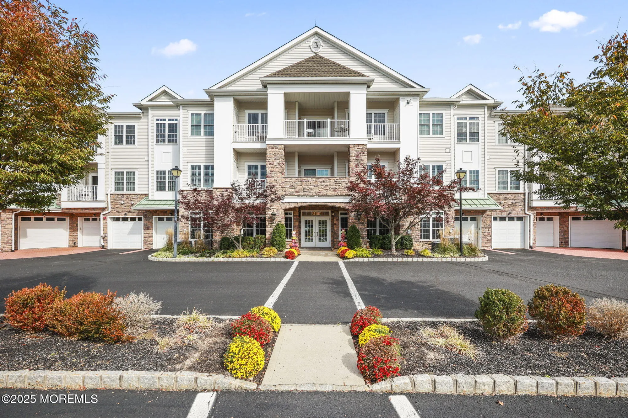 Property Slideshow image 1 of 39 | 3208 falston cir # 3208, Old Bridge, NJ, 08857