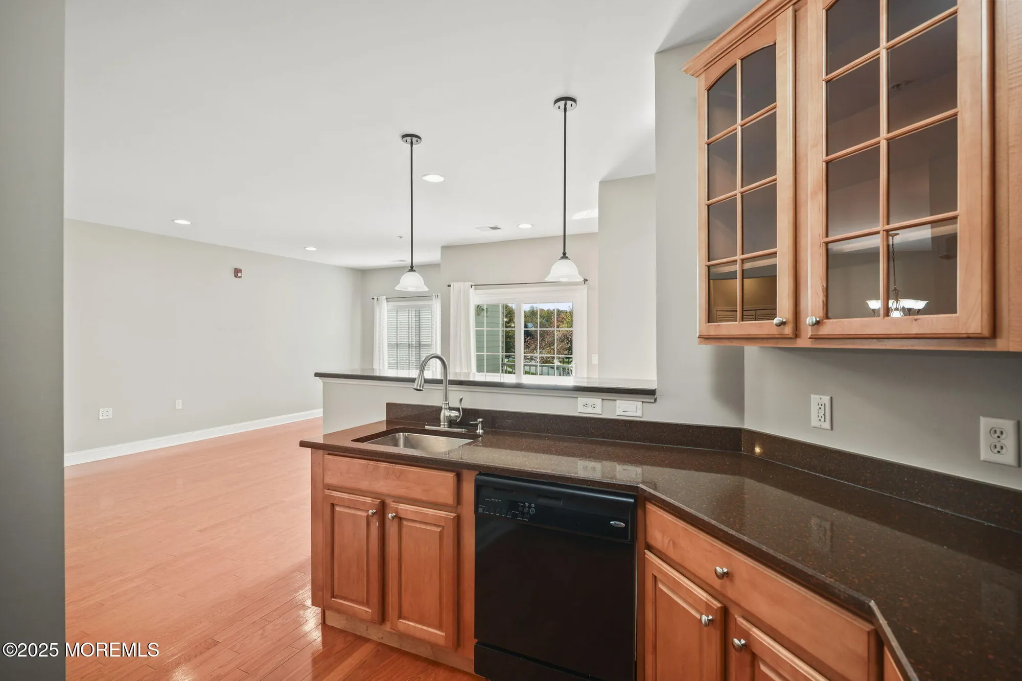 Property Slideshow image 11 of 39 | 3208 falston cir # 3208, Old Bridge, NJ, 08857