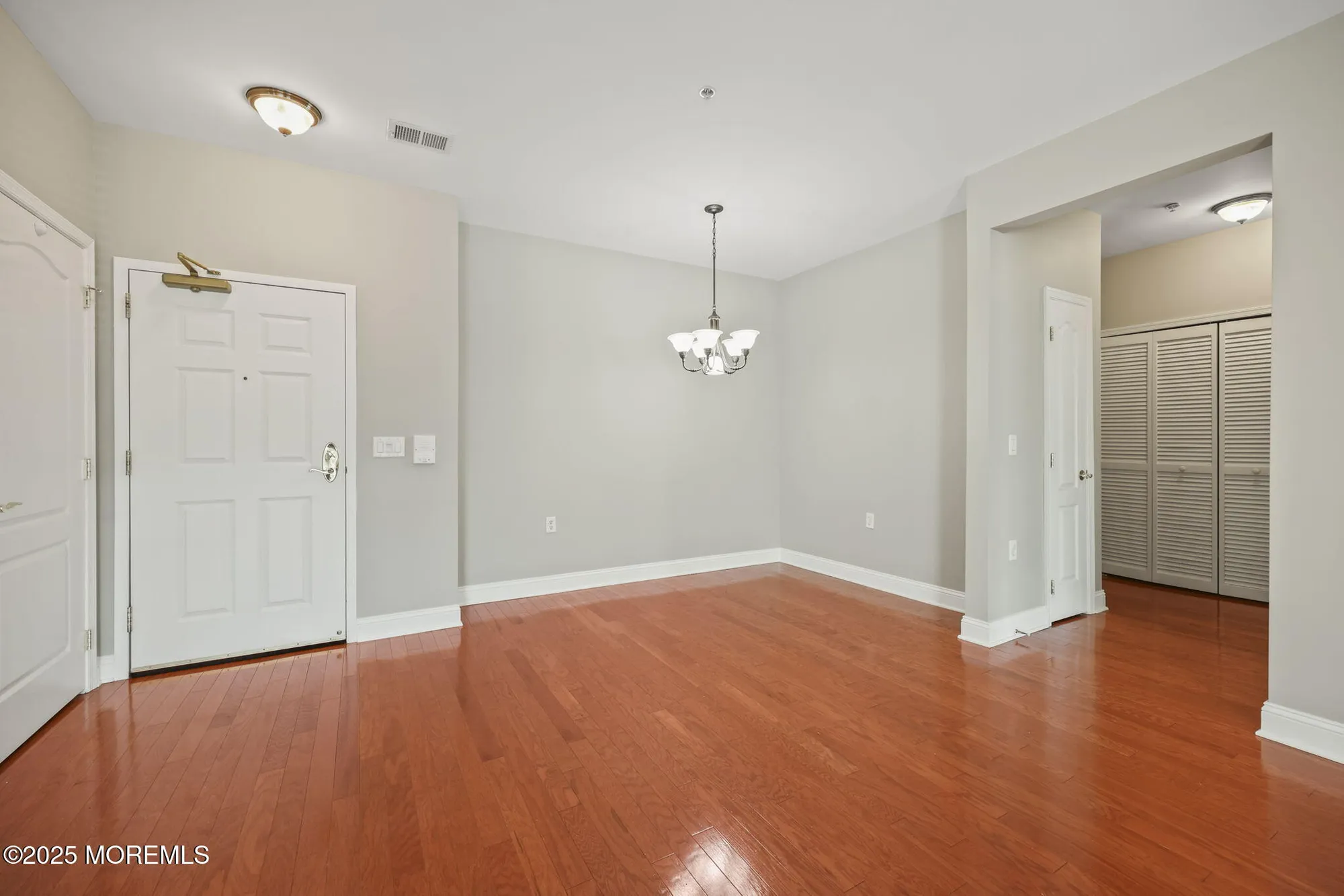 Property Slideshow image 4 of 39 | 3208 falston cir # 3208, Old Bridge, NJ, 08857