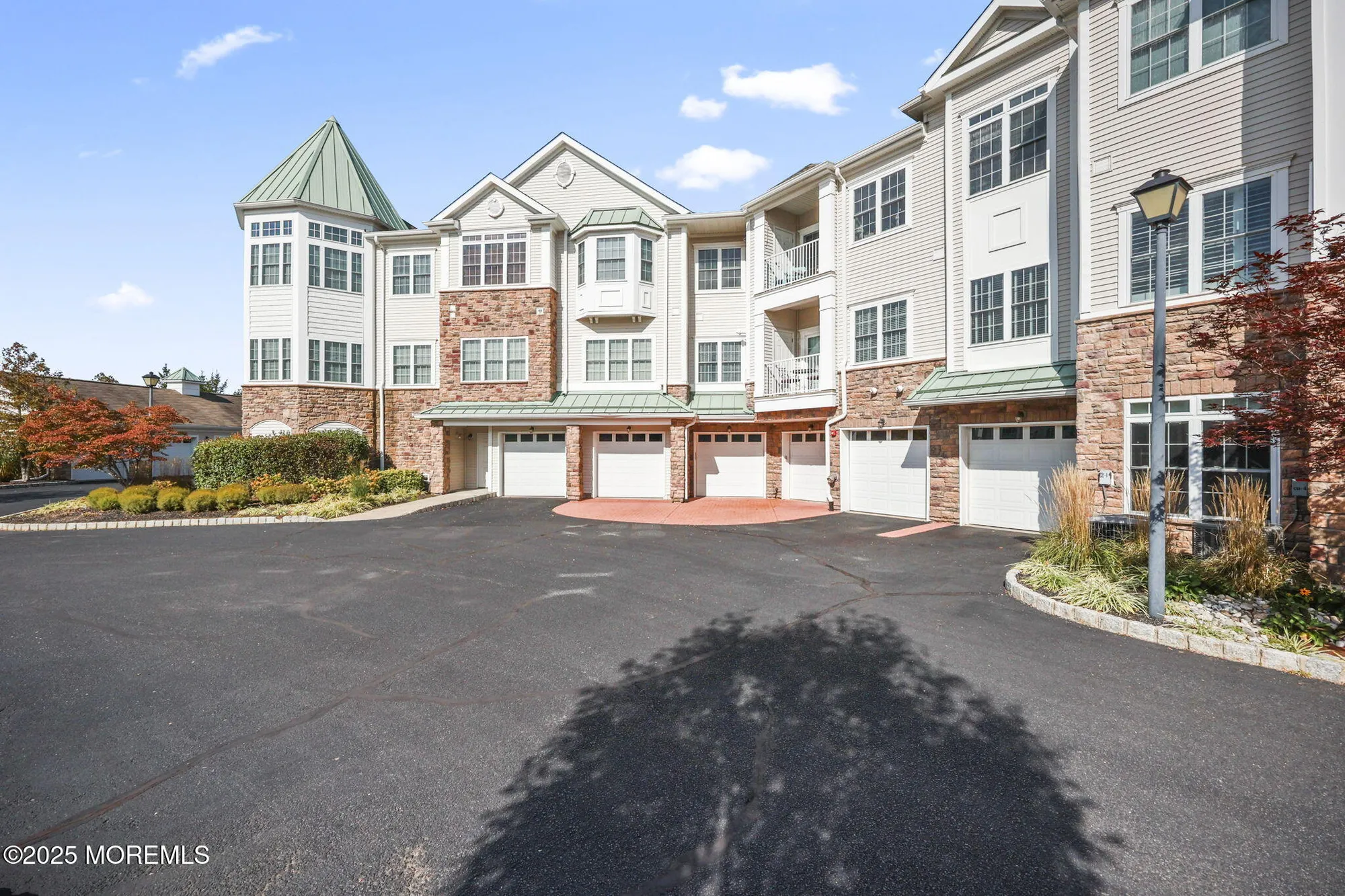 Property Slideshow image 28 of 39 | 3208 falston cir # 3208, Old Bridge, NJ, 08857