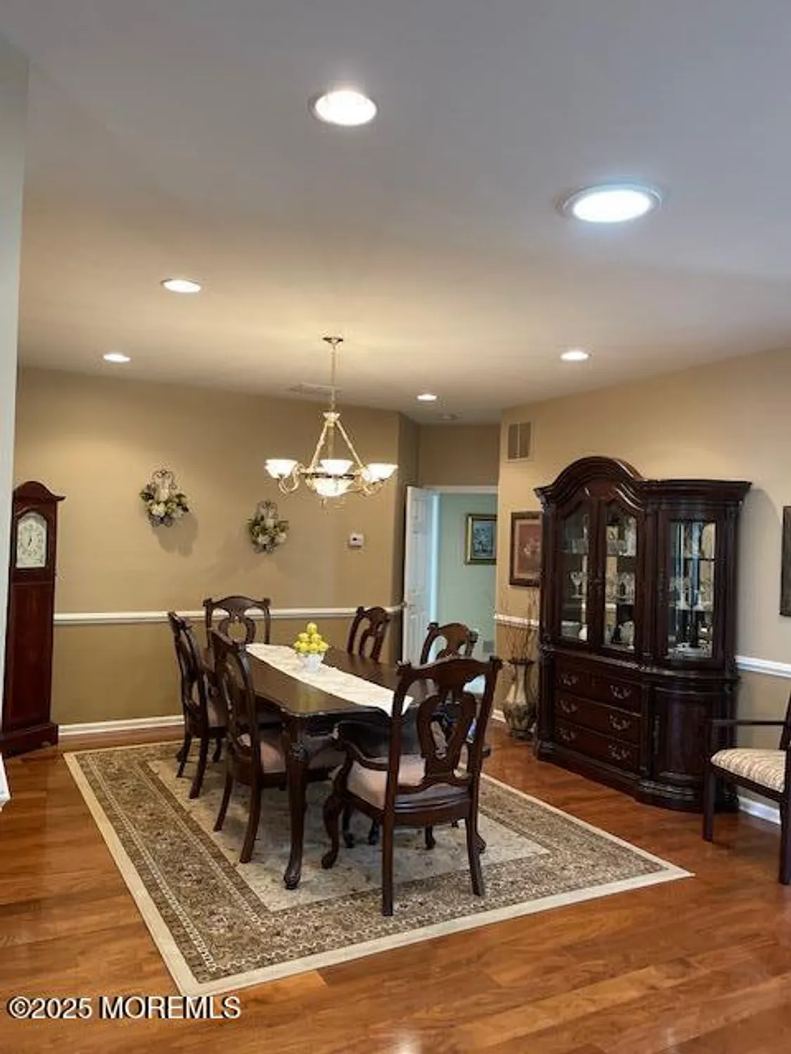 Property Slideshow image 5 of 13 | 14 cromwell ln, Jackson, NJ, 08527