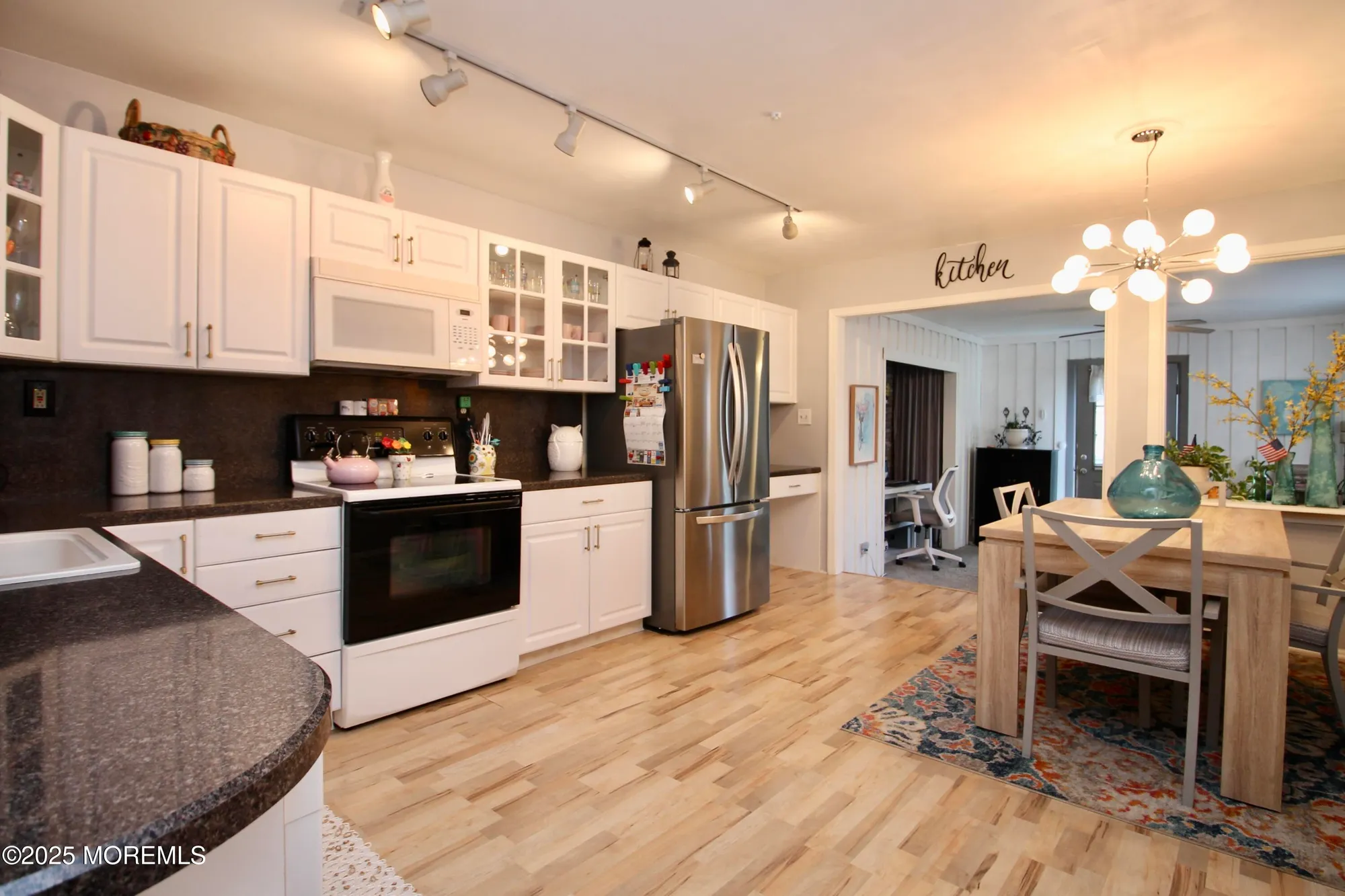 Property Slideshow image 12 of 34 | 119 muhlen platz e, Freehold, NJ, 07728