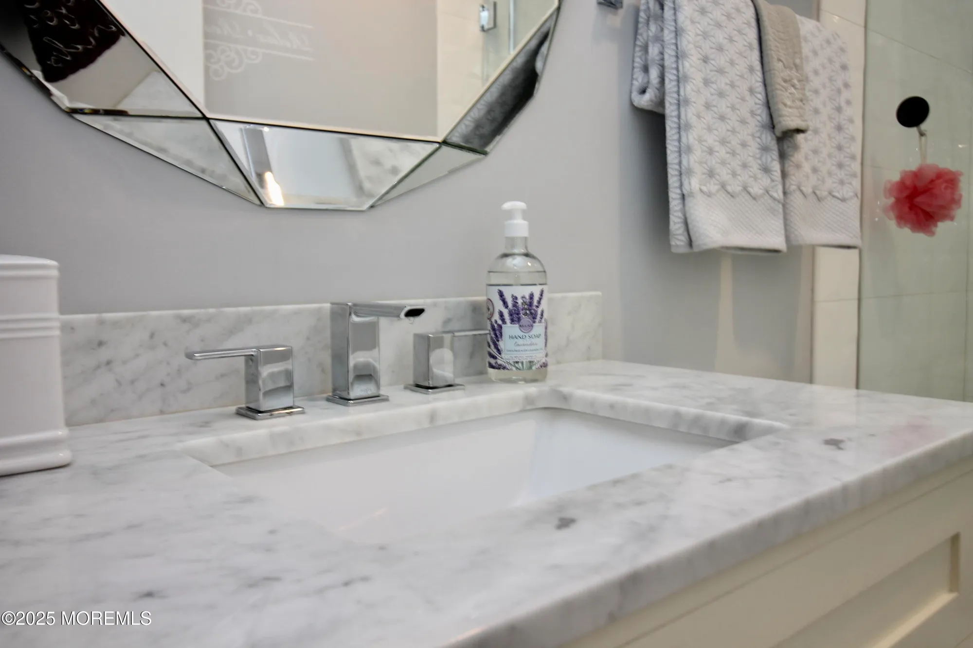 Property Slideshow image 24 of 34 | 119 muhlen platz e, Freehold, NJ, 07728