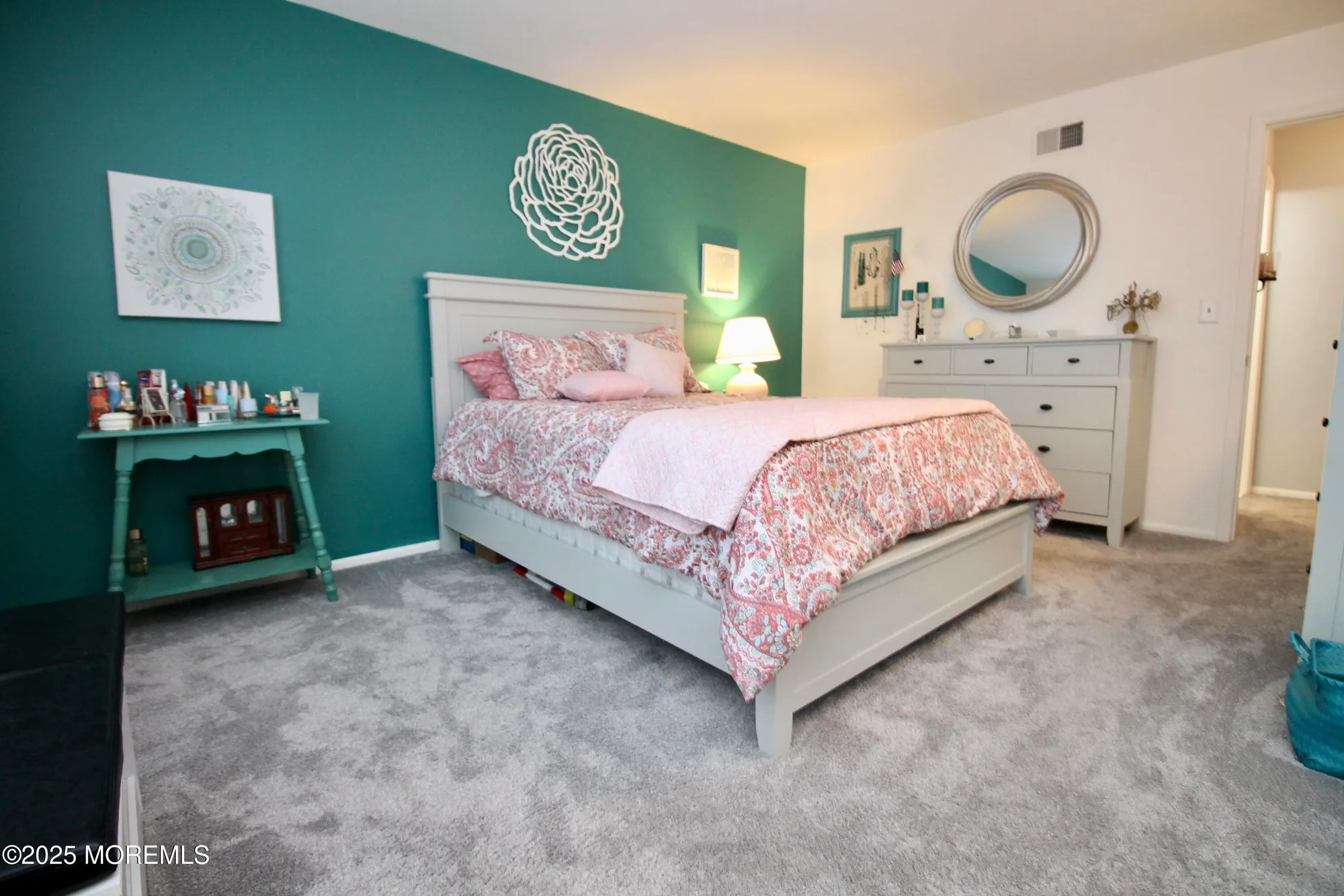 Property Slideshow image 27 of 34 | 119 muhlen platz e, Freehold, NJ, 07728