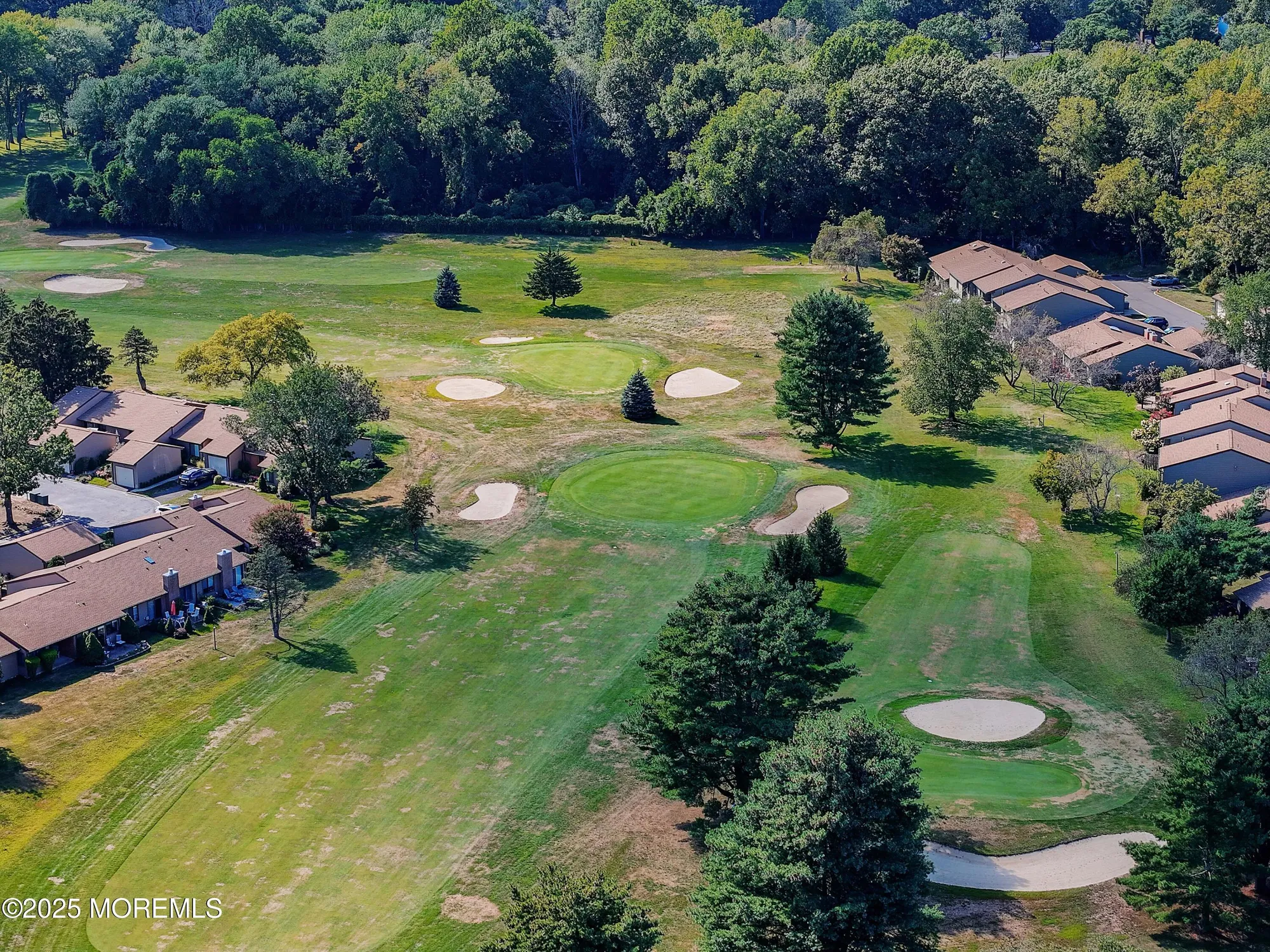 Property Slideshow image 34 of 38 | 109 lexington ct, Red Bank, NJ, 07701