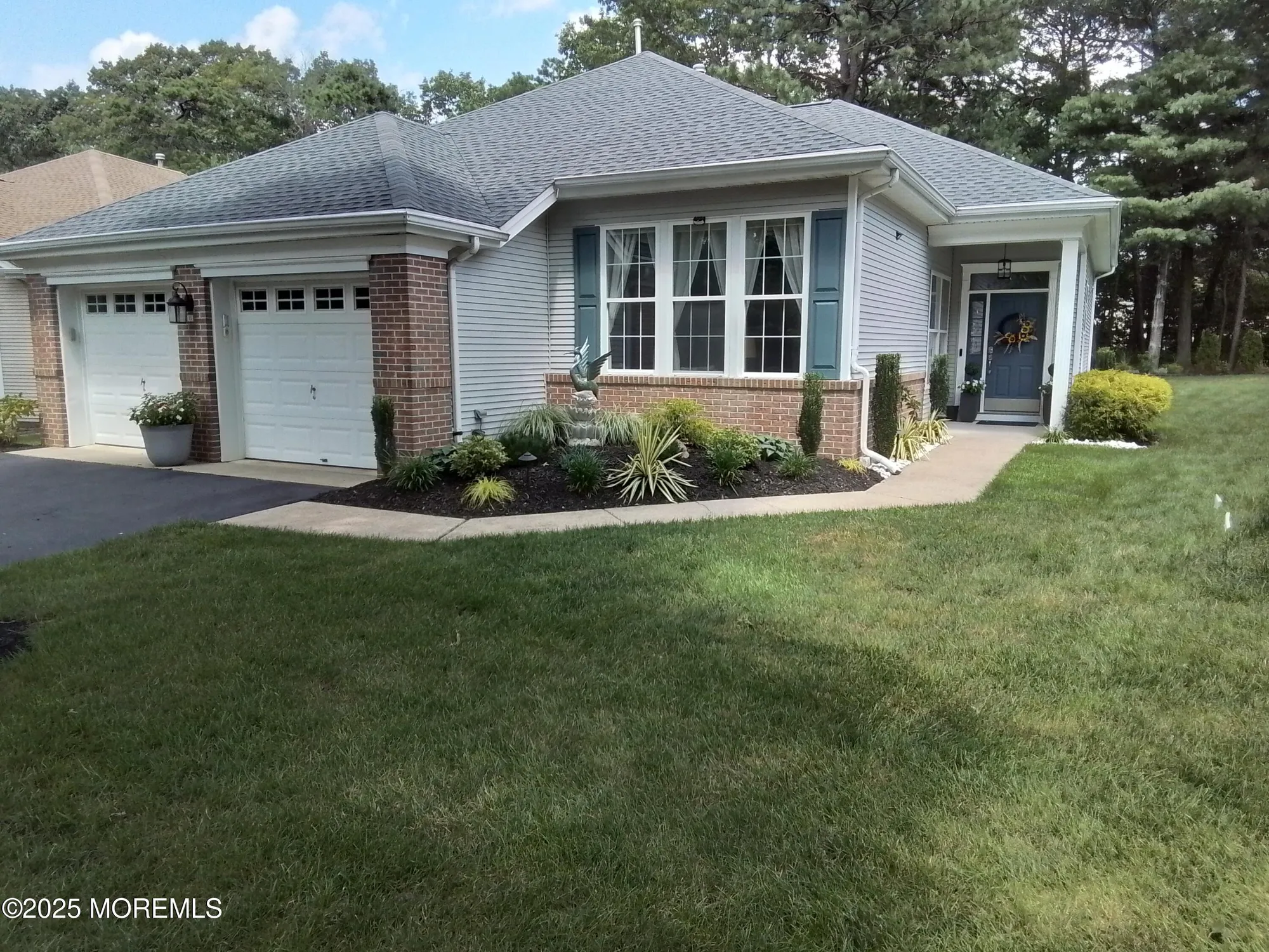 Property Slideshow image 1 of 2 | 15 summerwinds dr, Lakewood, NJ, 08701