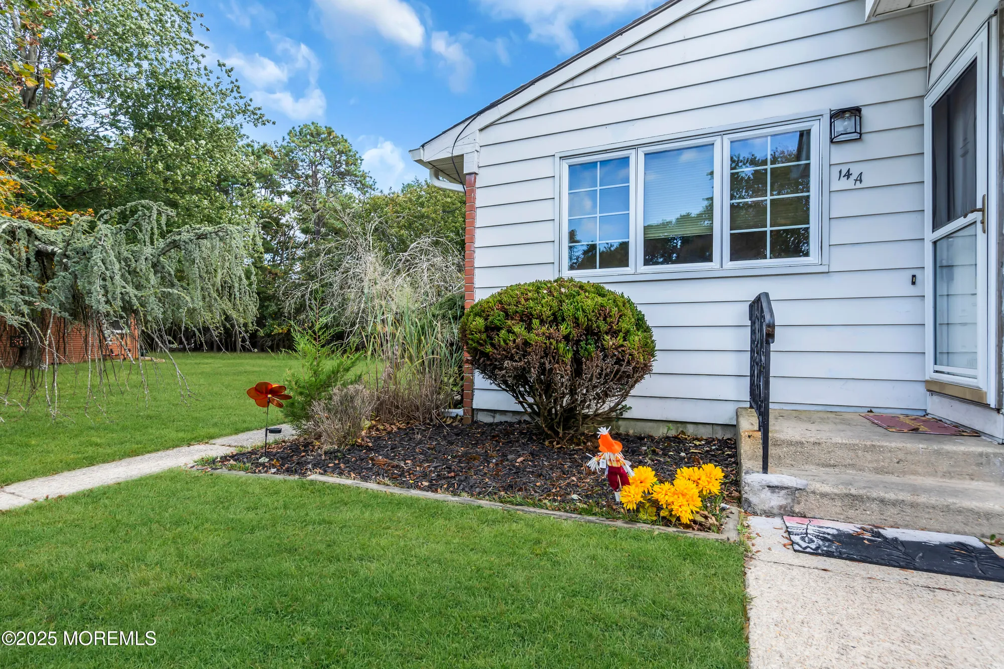 Property Slideshow image 23 of 29 | 14 betsy ross ln a, Whiting, NJ, 08759