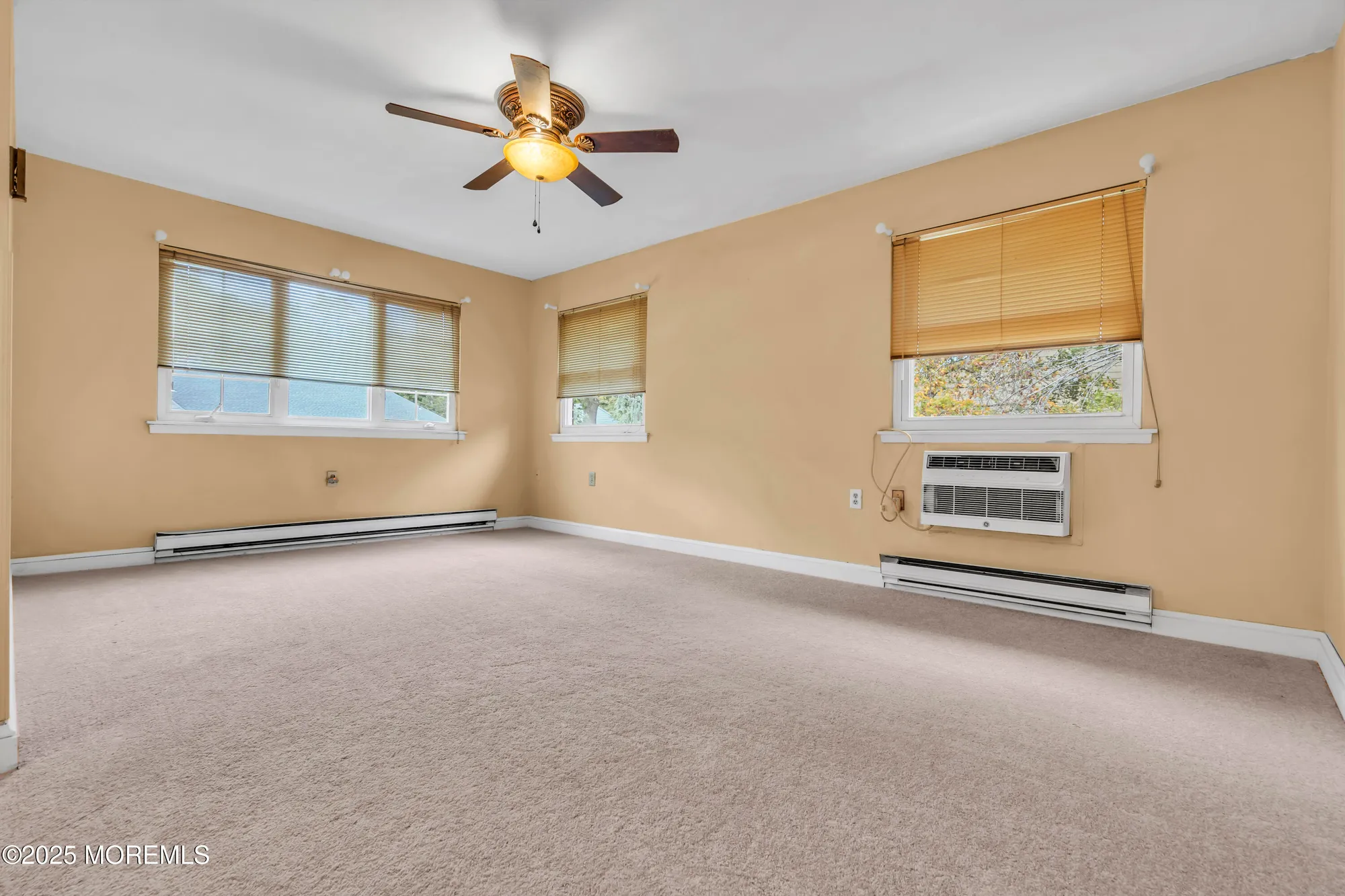 Property Slideshow image 25 of 29 | 14 betsy ross ln a, Whiting, NJ, 08759