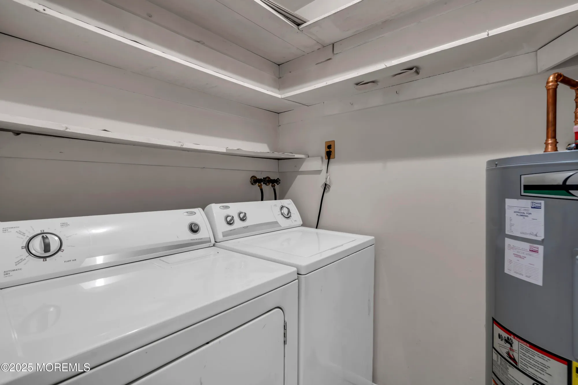 Property Slideshow image 11 of 29 | 14 betsy ross ln a, Whiting, NJ, 08759