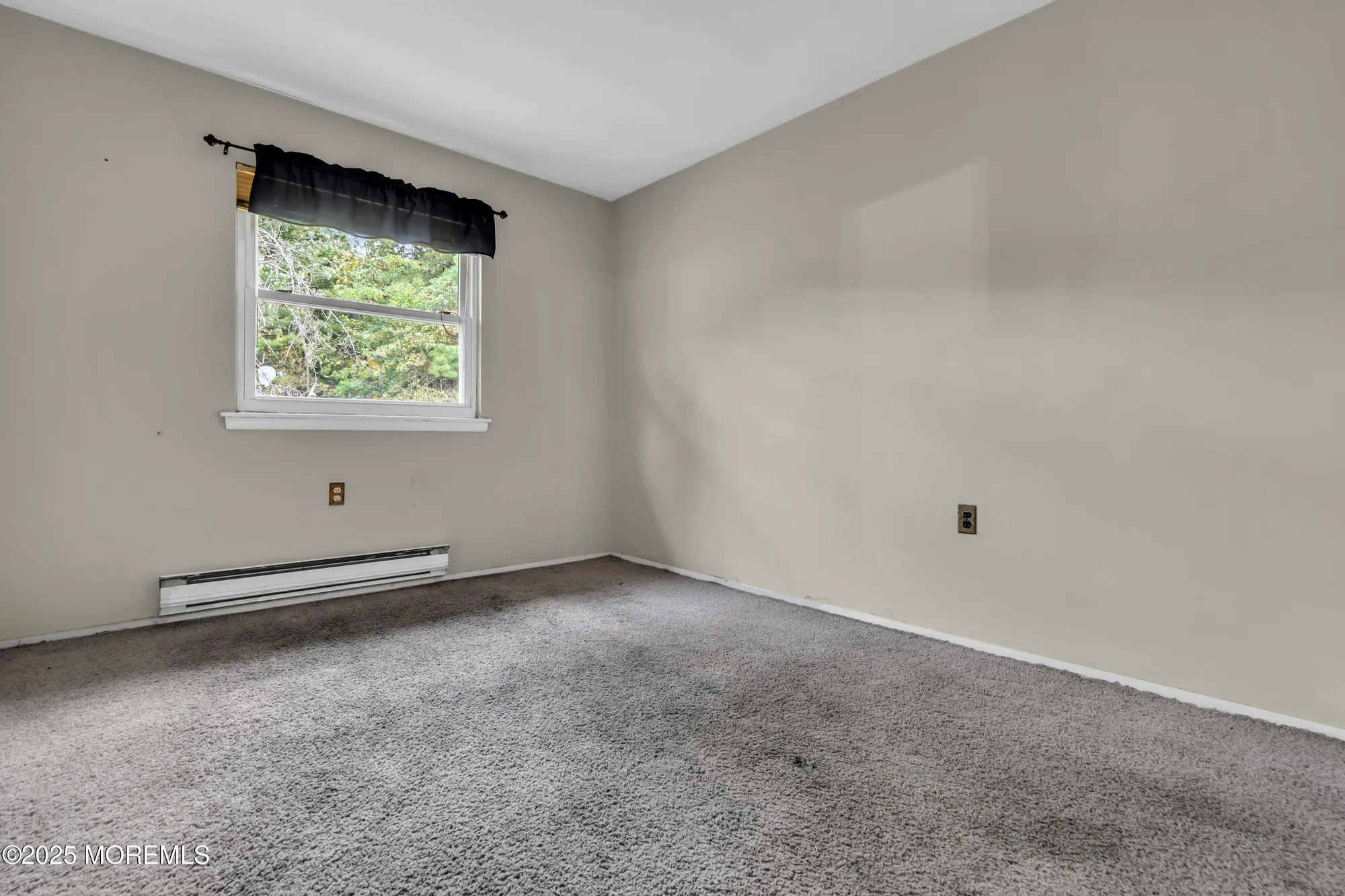 Property Slideshow image 29 of 29 | 14 betsy ross ln a, Whiting, NJ, 08759